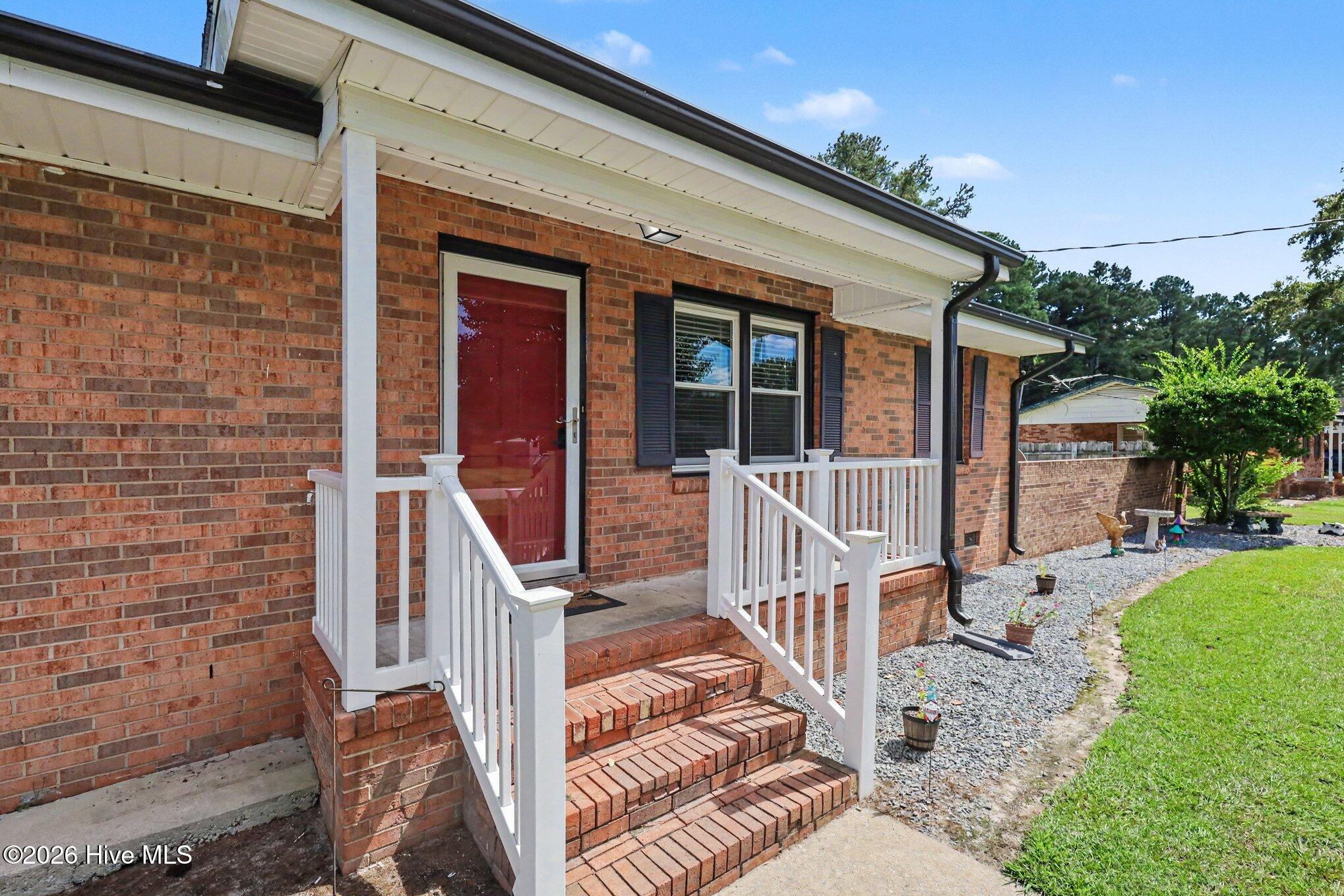 200 Paceville Road Property Photo 2