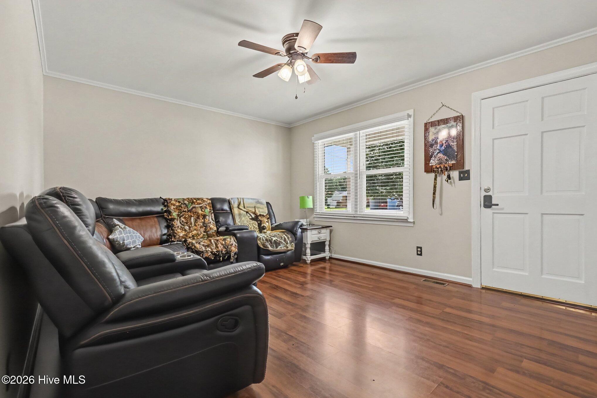 200 Paceville Road Property Photo 4