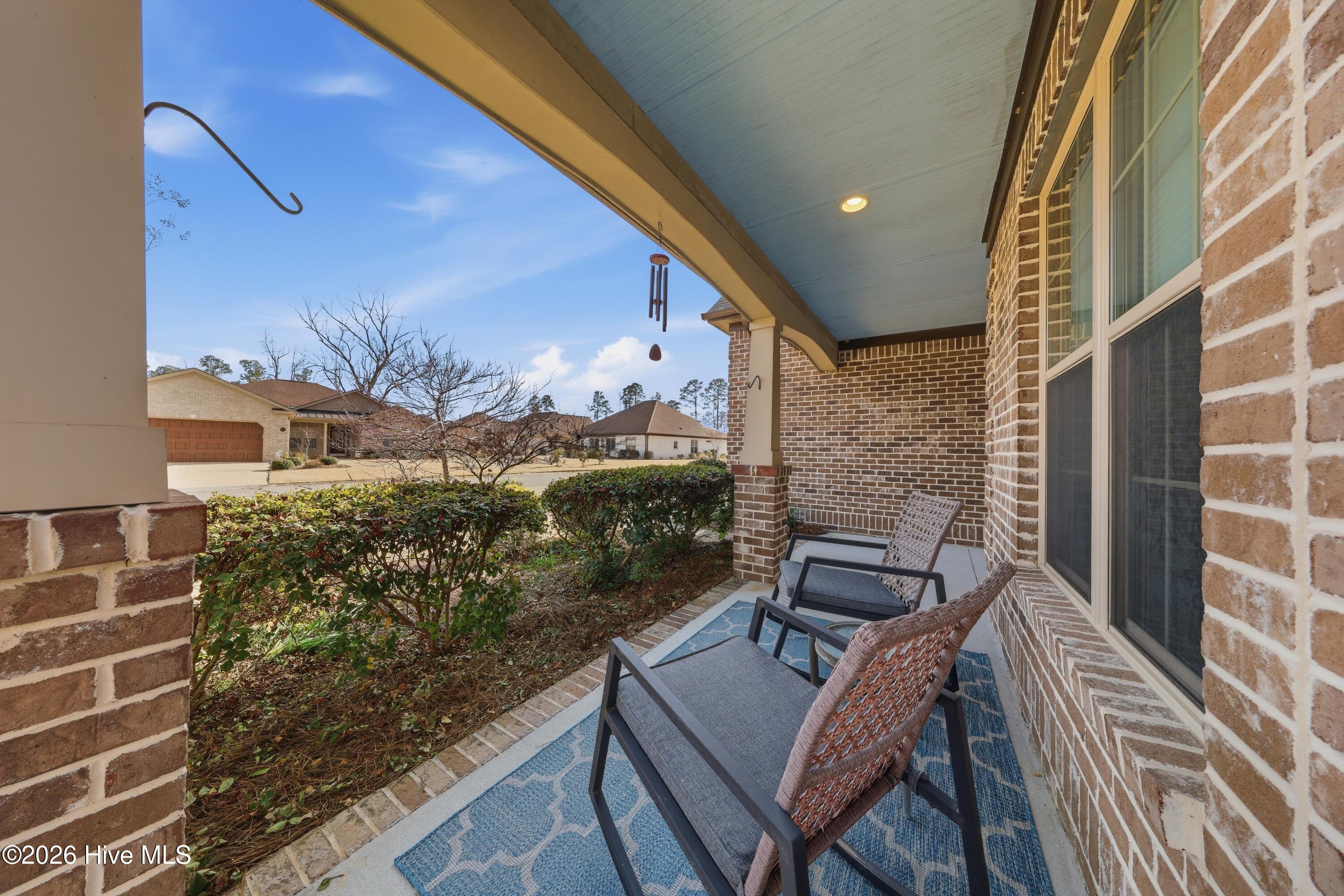653 Jenoa Loop Property Photo 5
