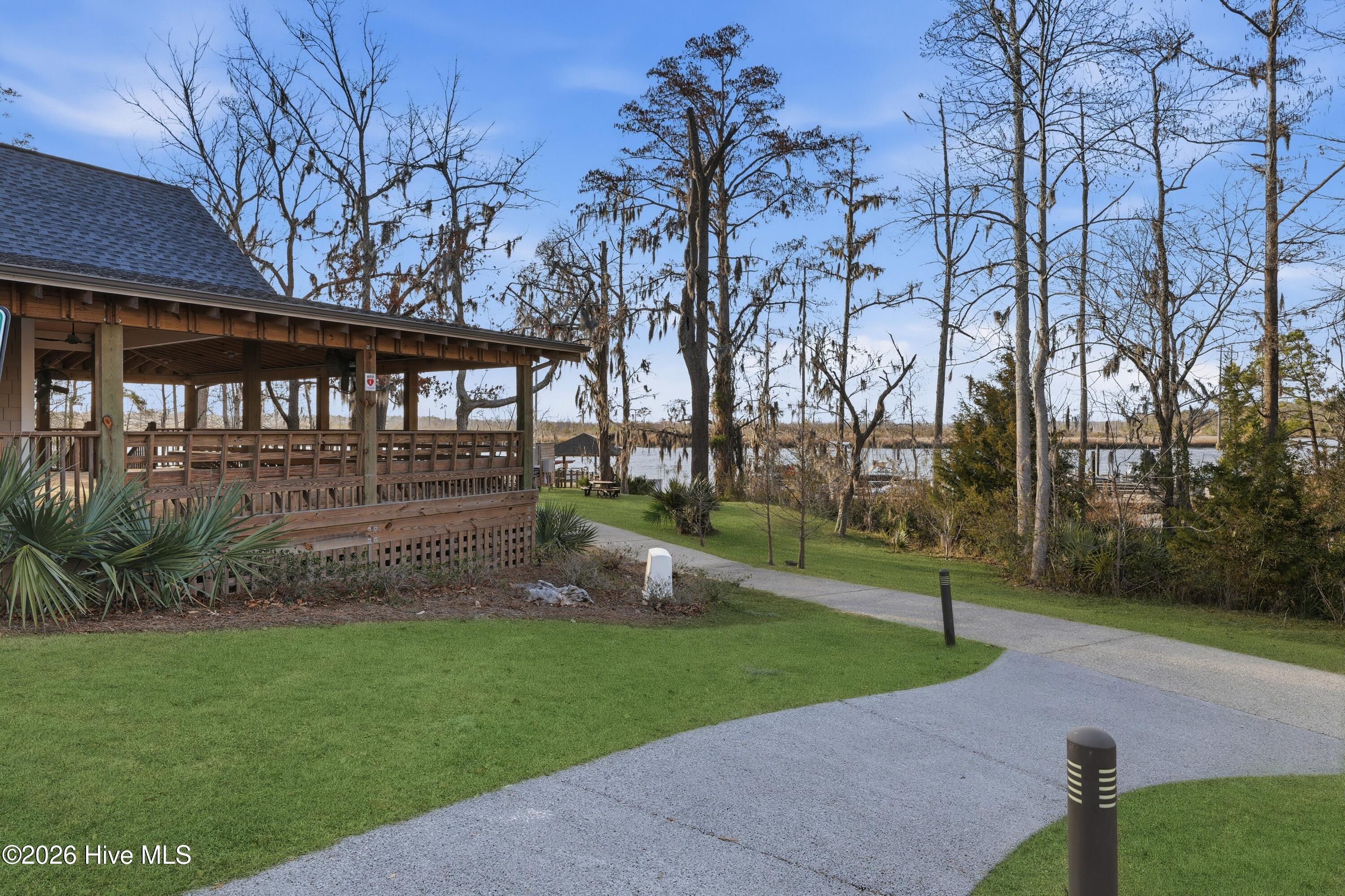 653 Jenoa Loop Property Photo 74