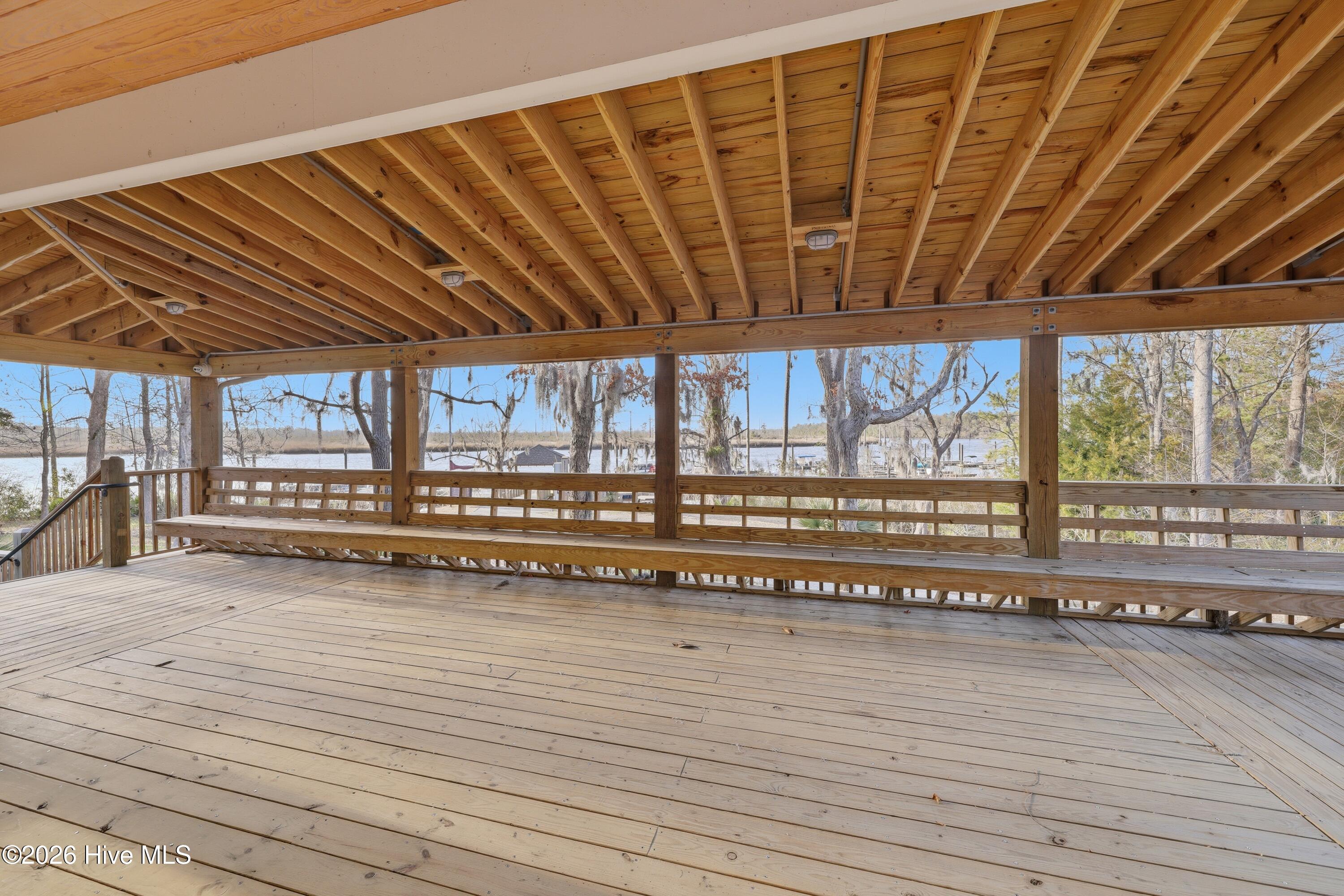653 Jenoa Loop Property Photo 75