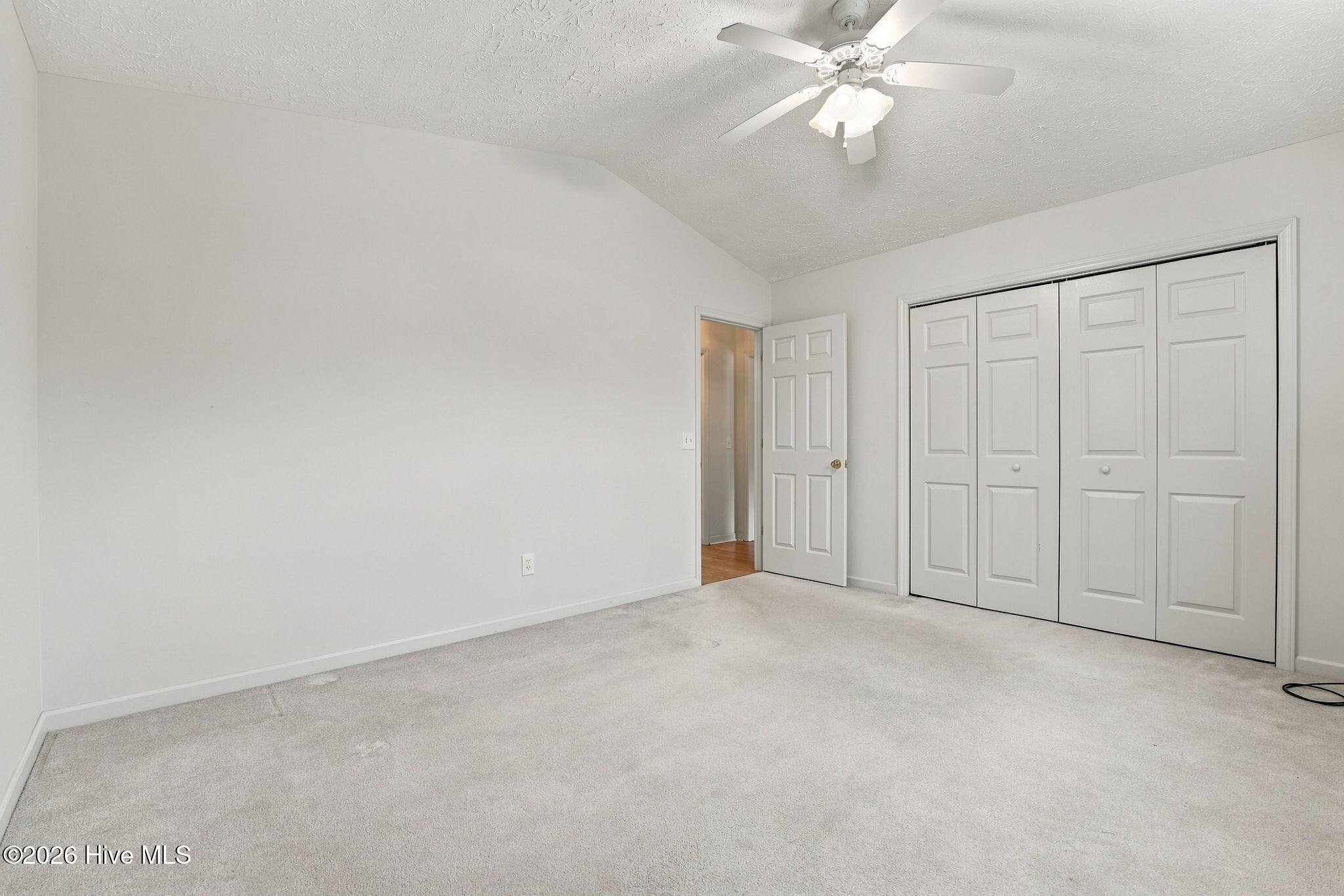 320 Fox Run Road Property Photo 22
