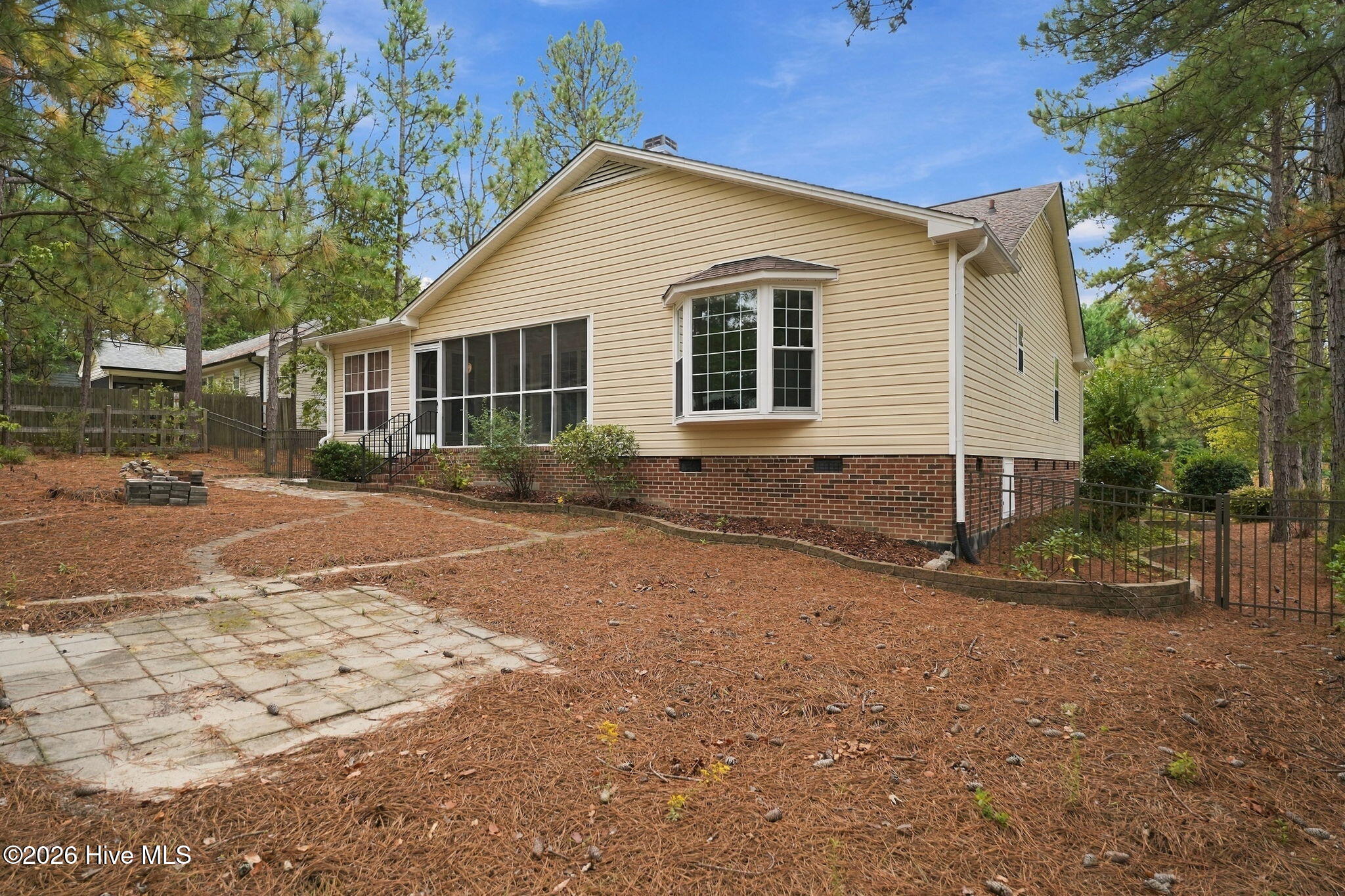 320 Fox Run Road Property Photo 31