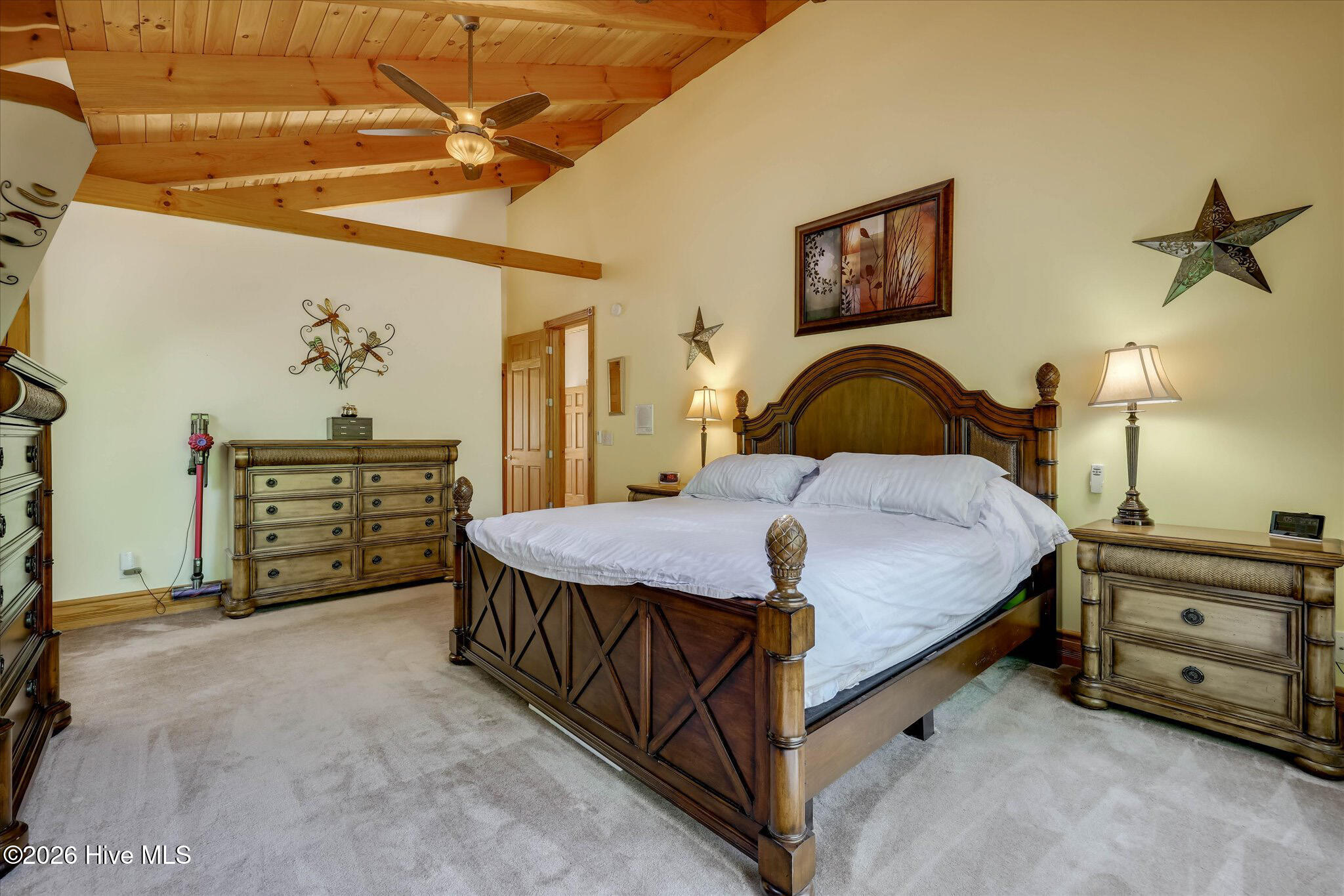 128 Waters Edge Drive Property Photo 35