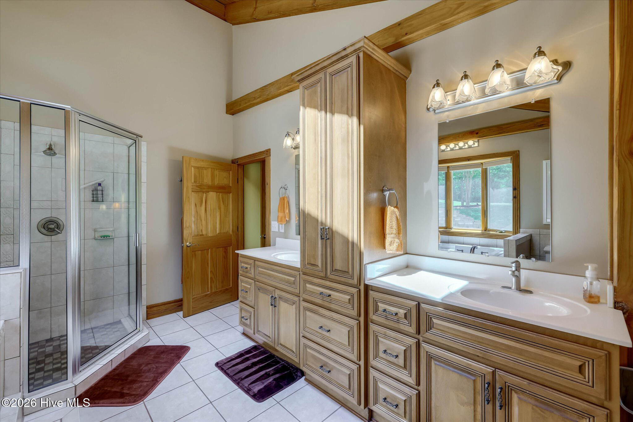 128 Waters Edge Drive Property Photo 38