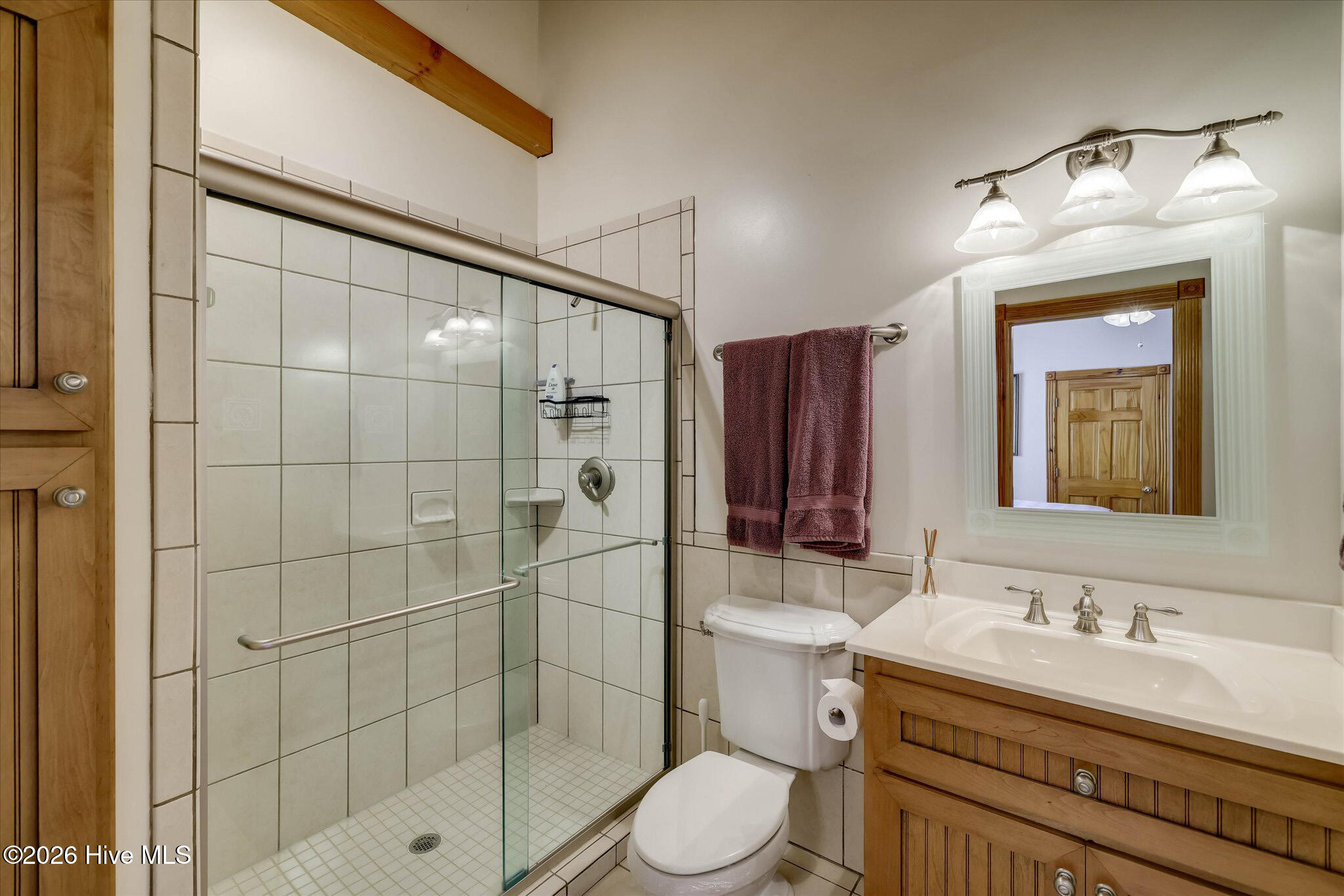 128 Waters Edge Drive Property Photo 43
