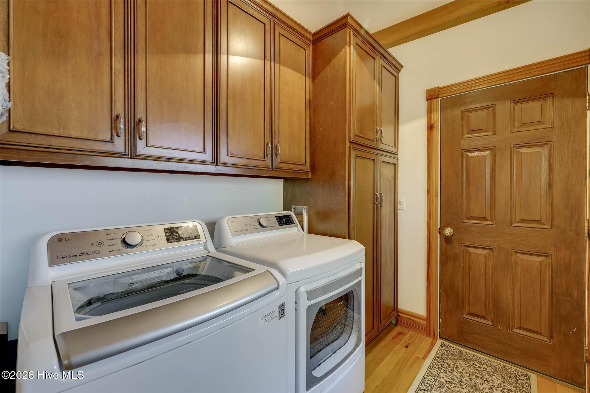 128 Waters Edge Drive Property Photo 75
