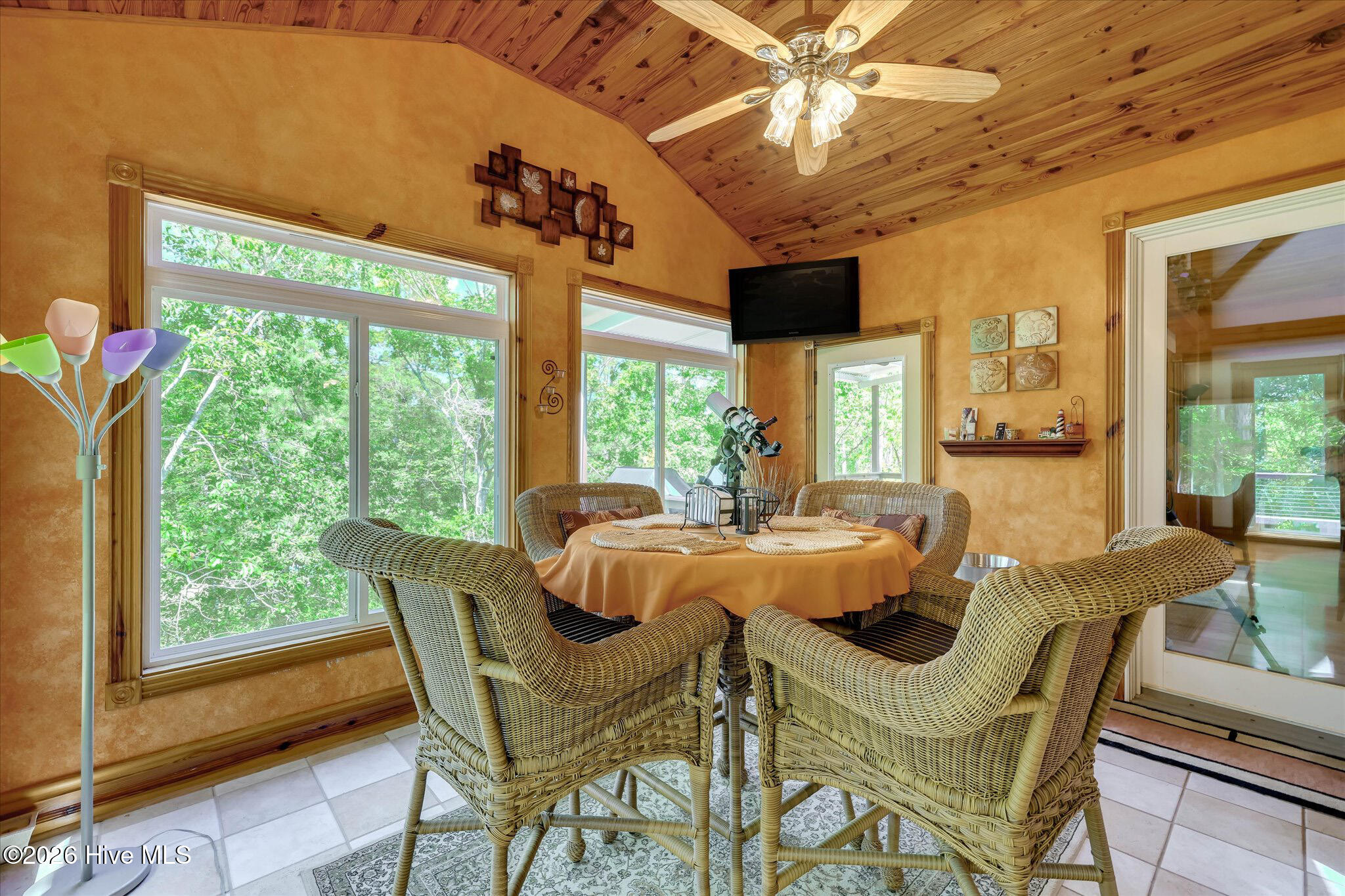 128 Waters Edge Drive Property Photo 82