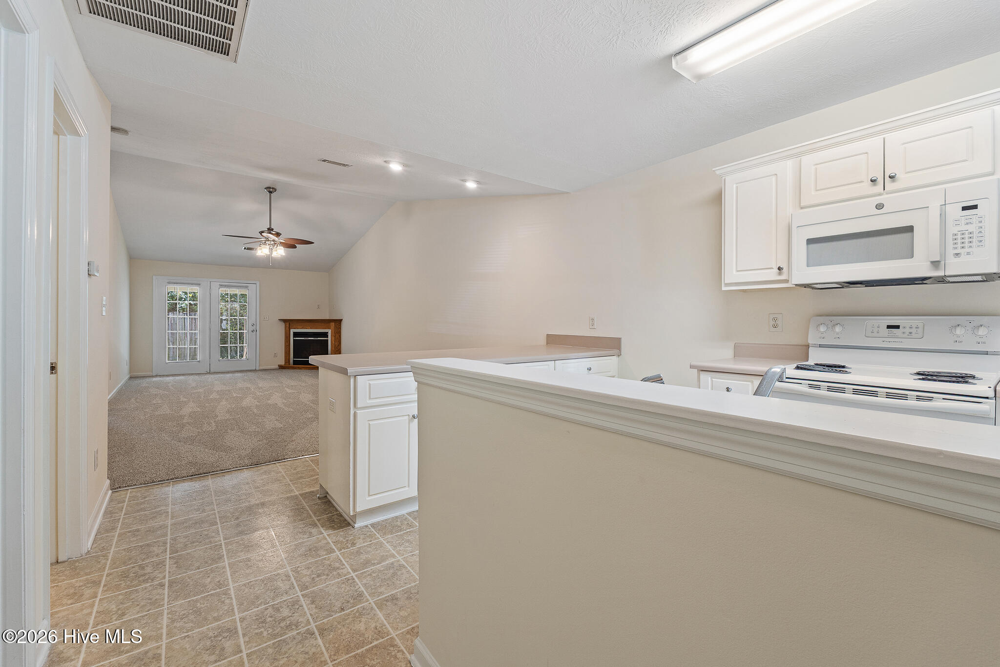 2242 Bridgeton Road Property Photo 3
