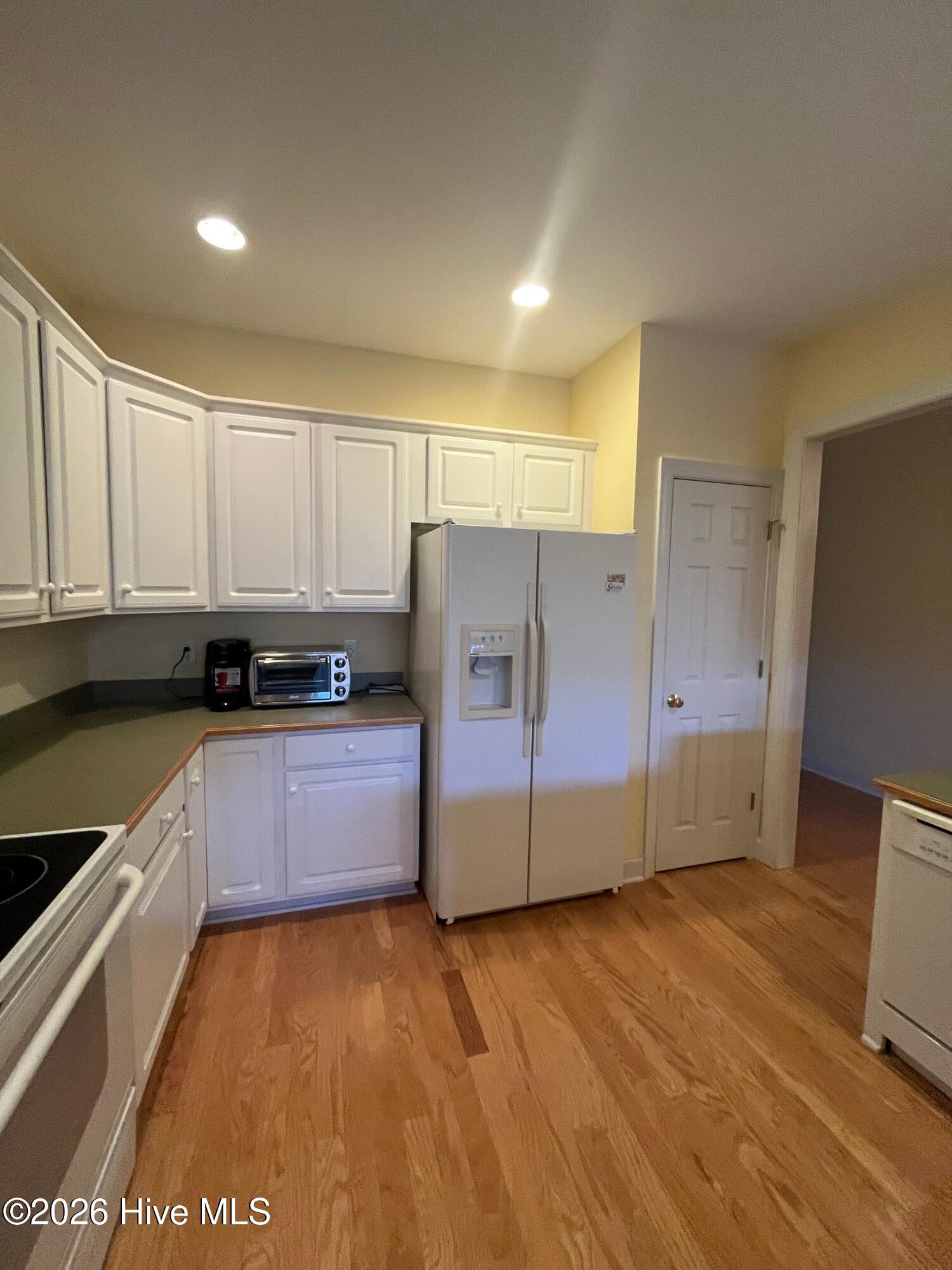 1005 E Shearwater Lane Property Photo 7