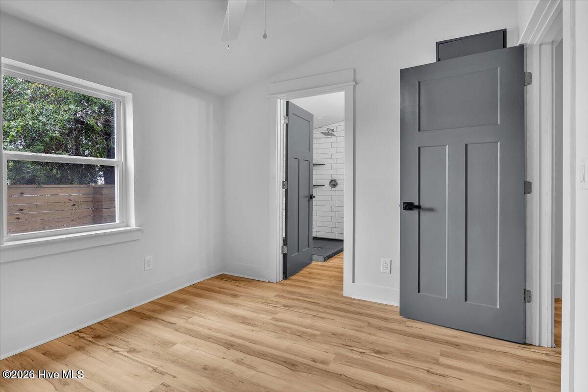1109 Dock Street Property Photo 13