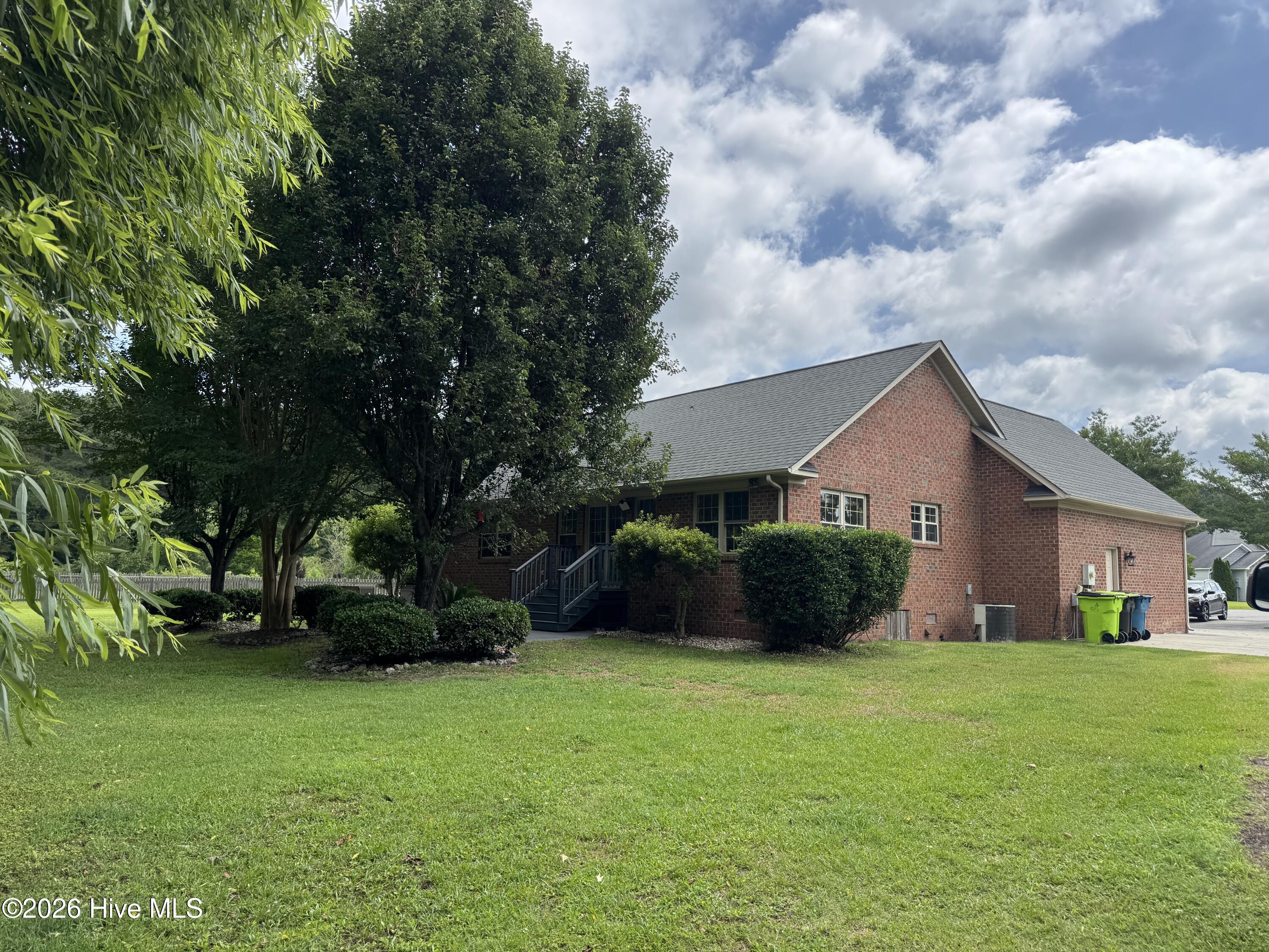 105 Owls Nest Court Property Photo 25