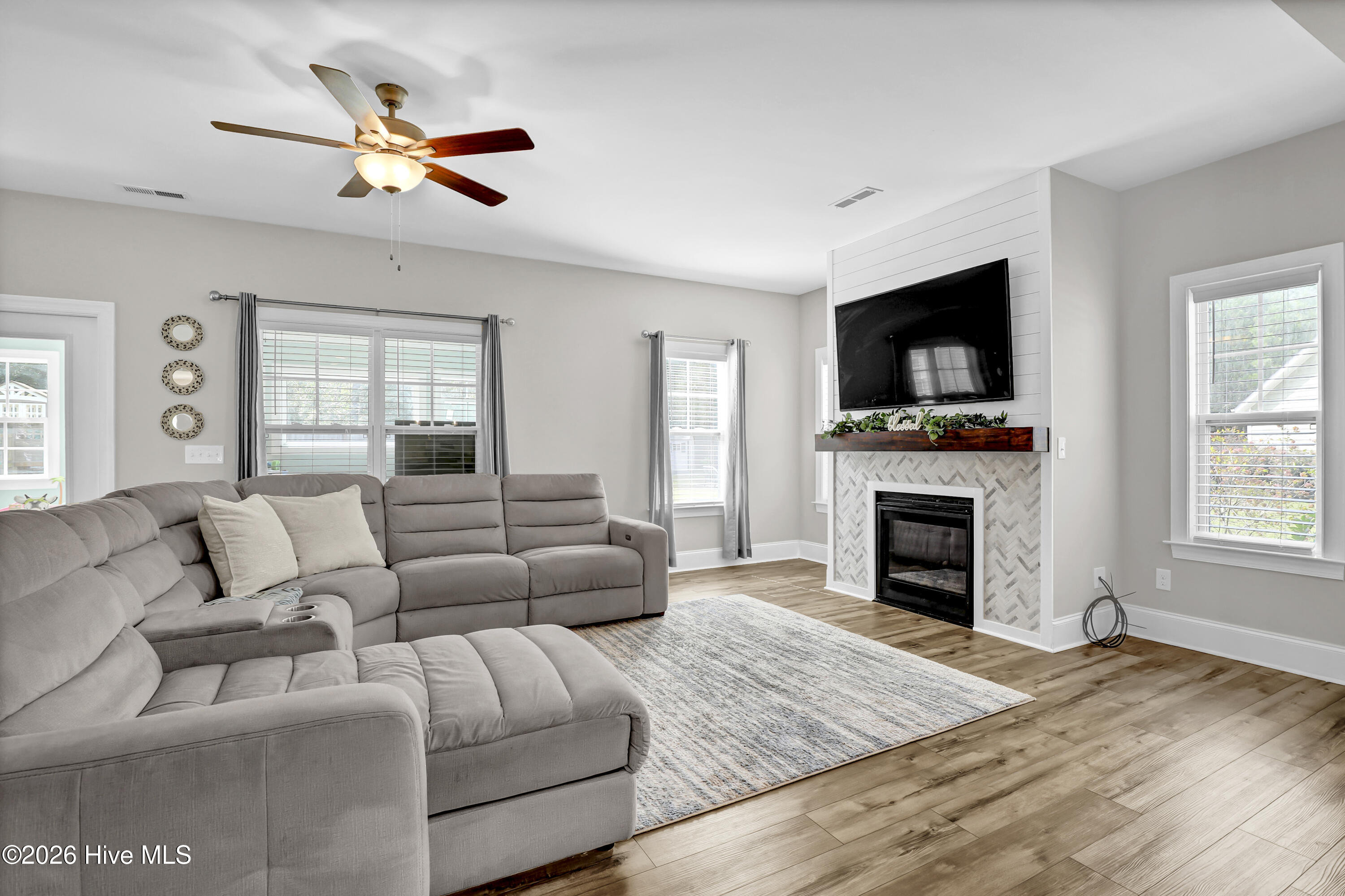 413 Canter Crest Road Property Photo 16
