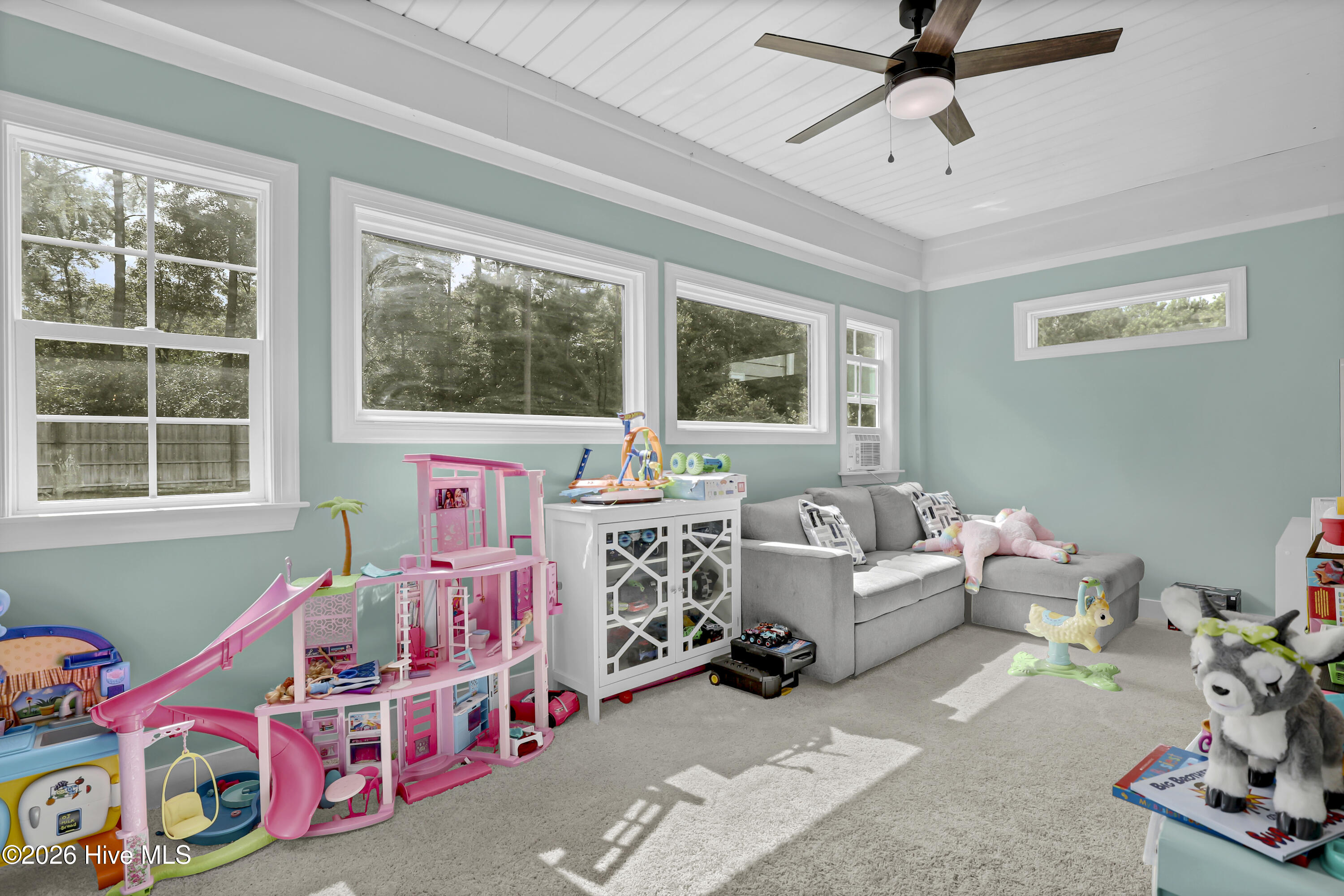 413 Canter Crest Road Property Photo 23