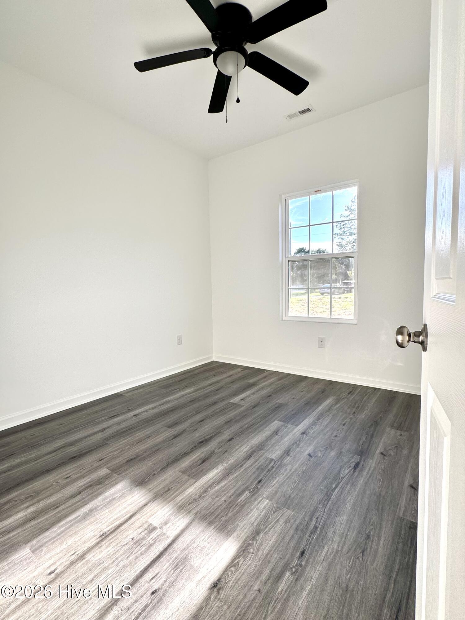 304 Miller Street Property Photo 29