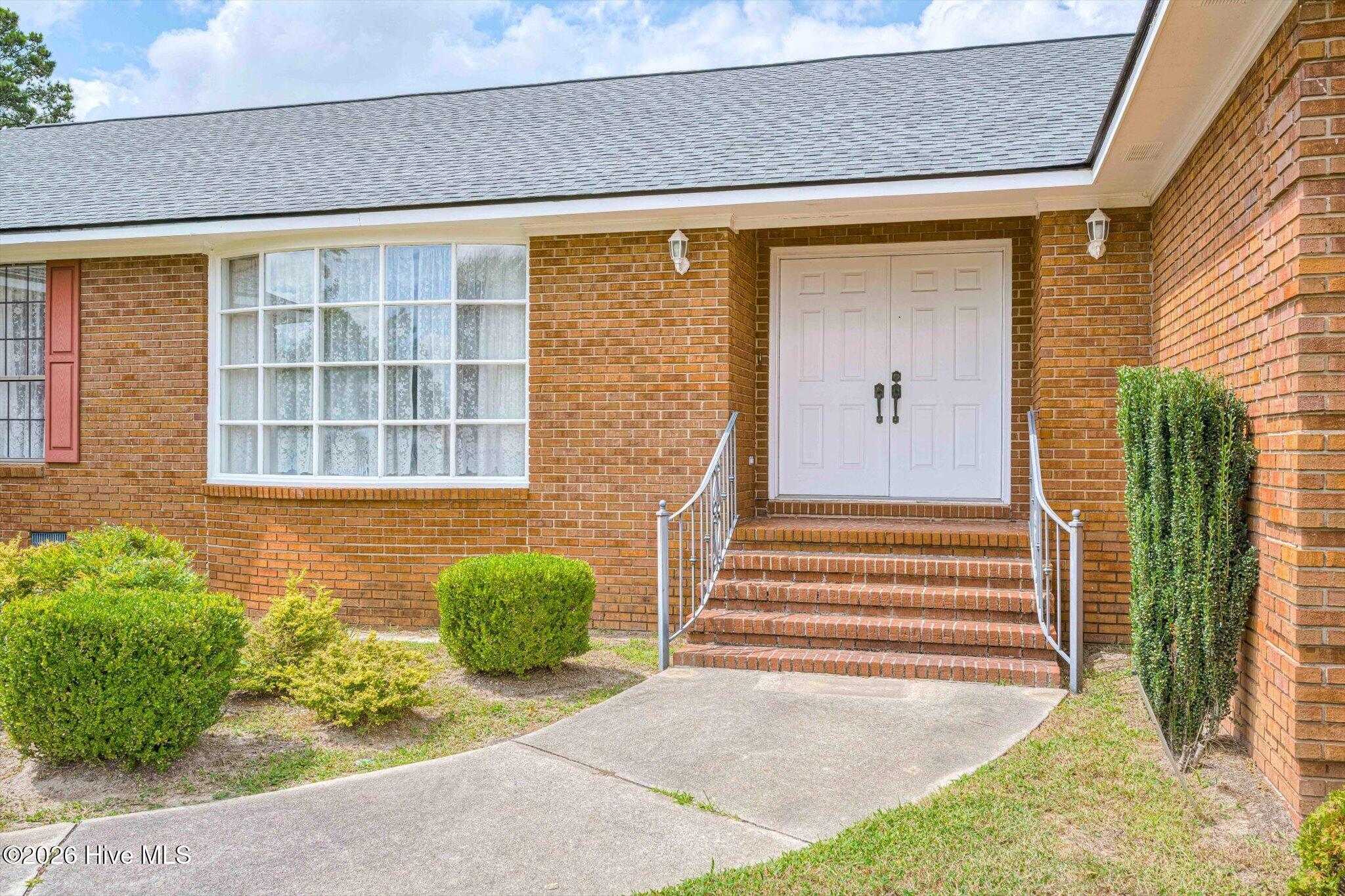 1509 Weaver Drive Property Photo 3