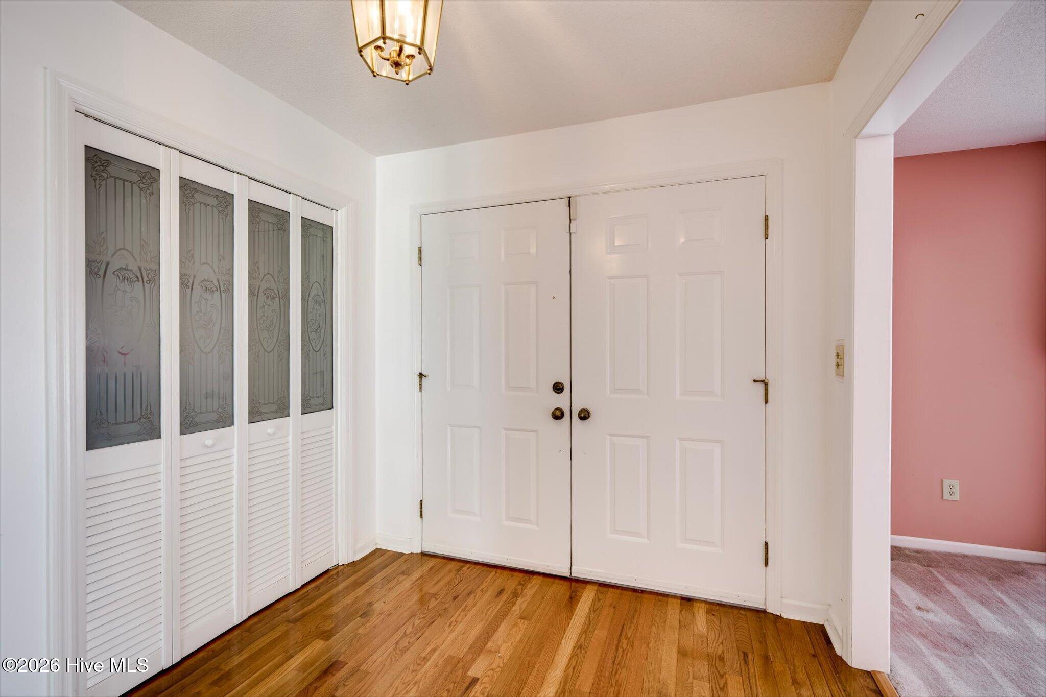 1509 Weaver Drive Property Photo 4