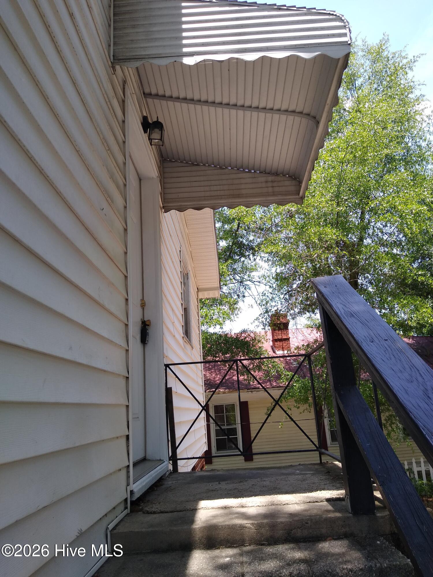 1548 1/2 Schley Street Property Photo 1
