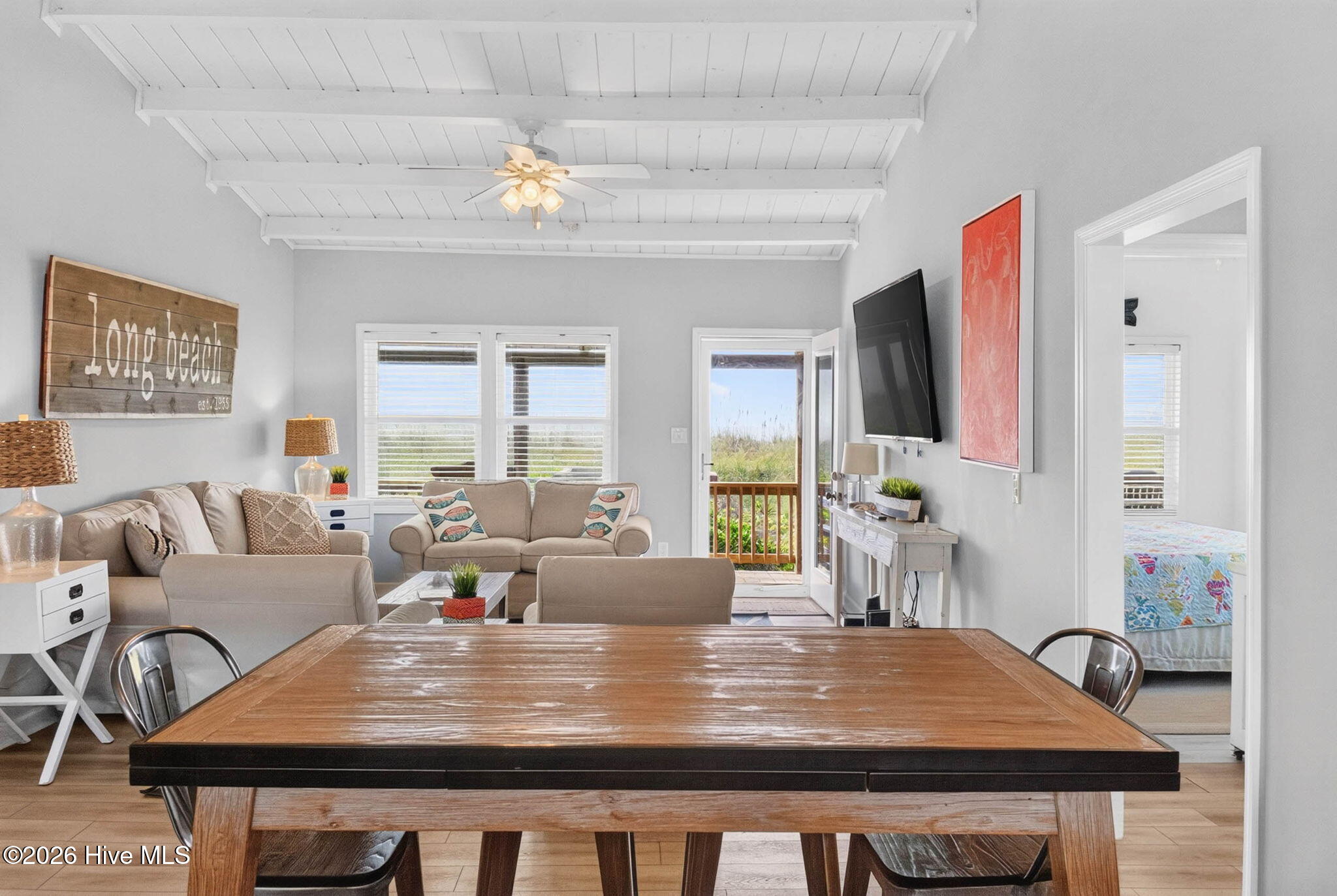 6011 W Beach Drive Property Photo 13