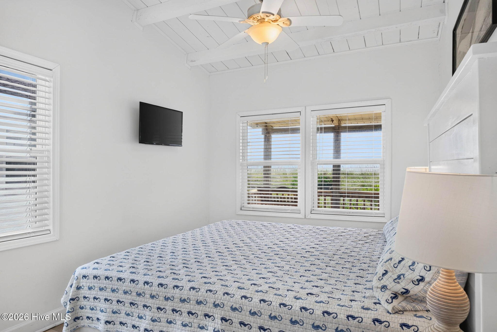 6011 W Beach Drive Property Photo 21