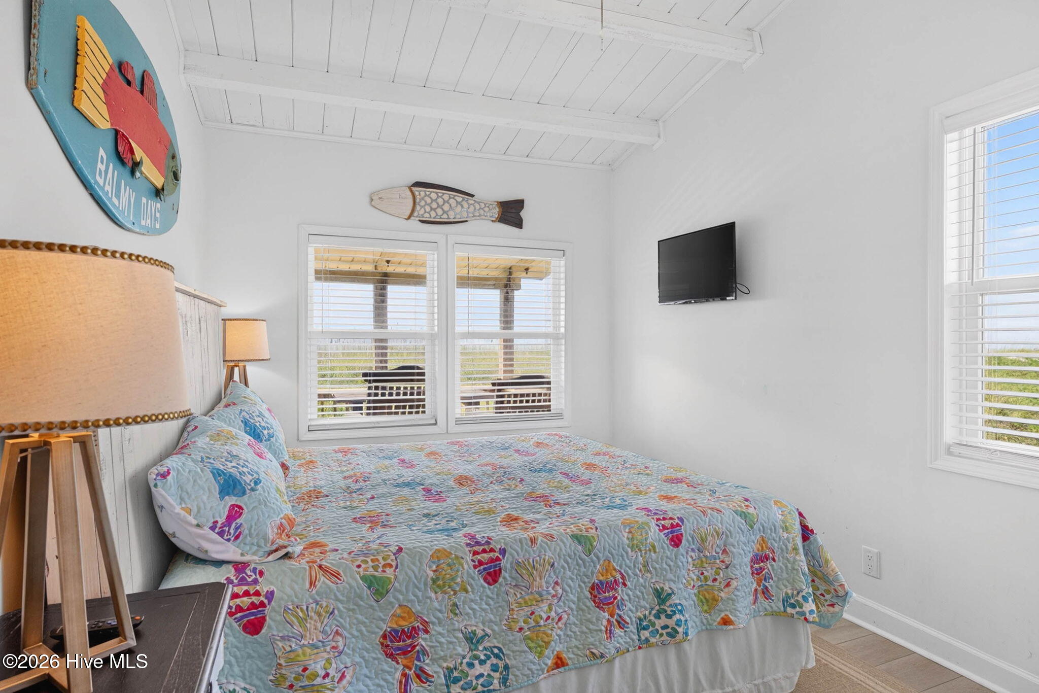 6011 W Beach Drive Property Photo 27