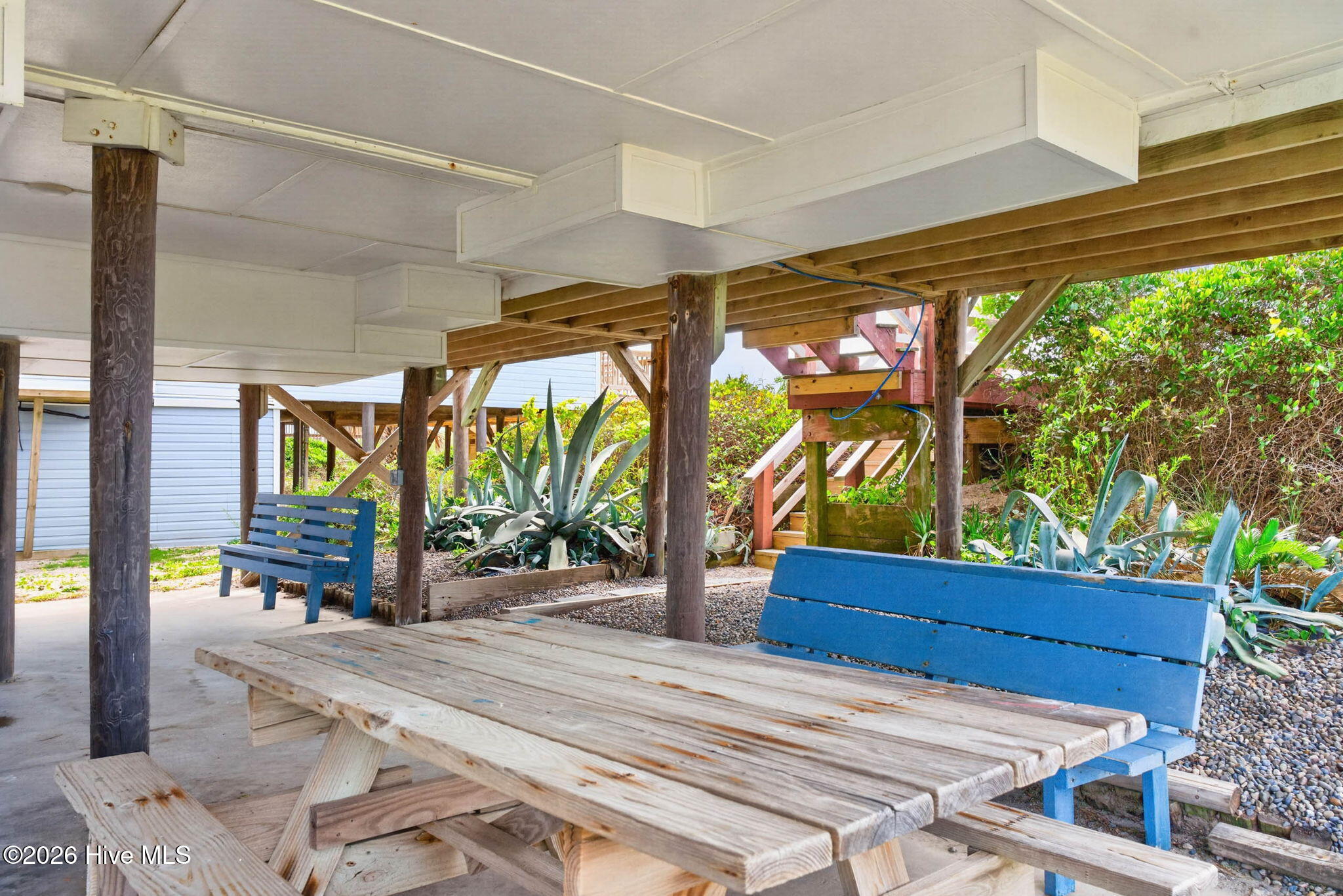 6011 W Beach Drive Property Photo 46