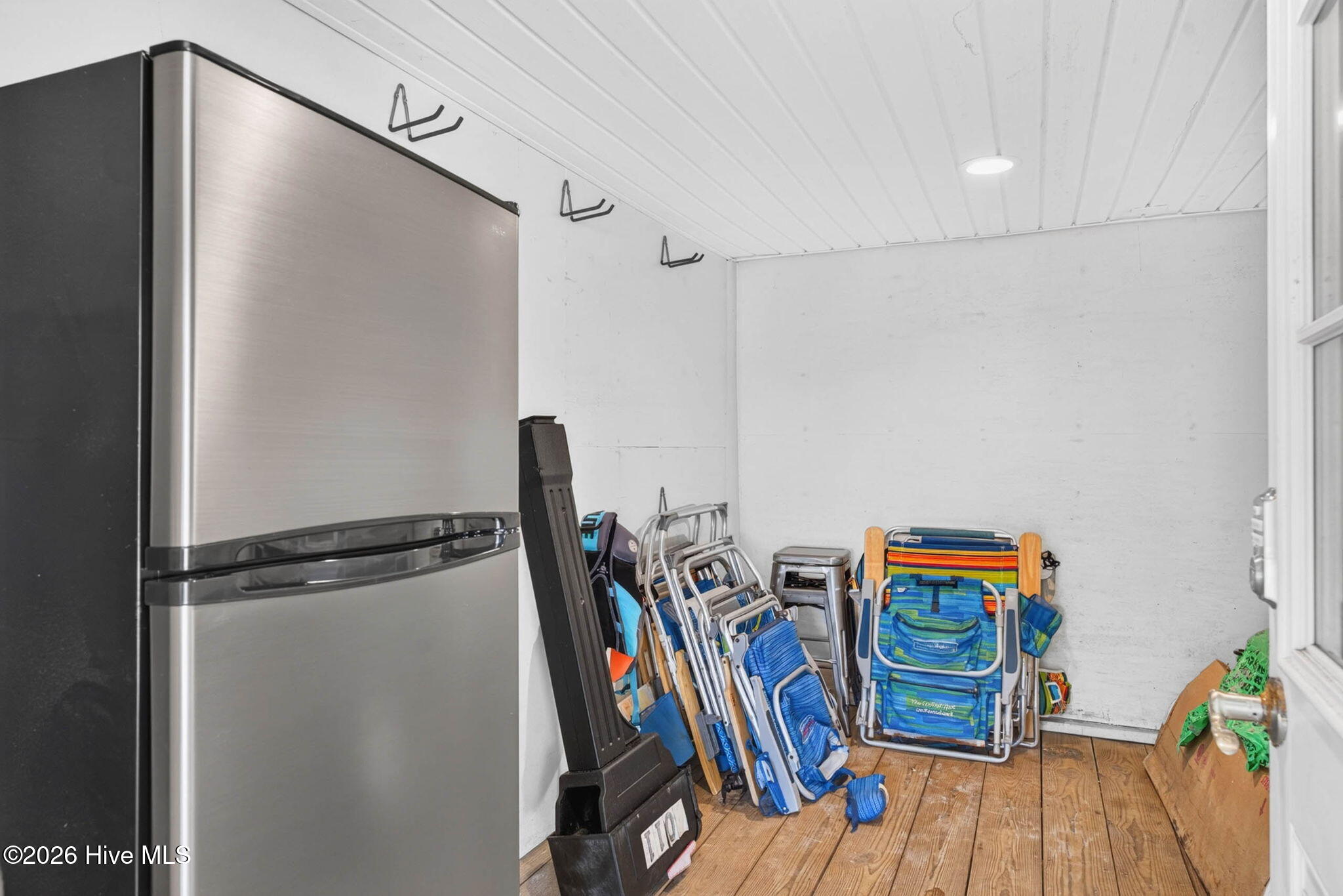 6011 W Beach Drive Property Photo 48