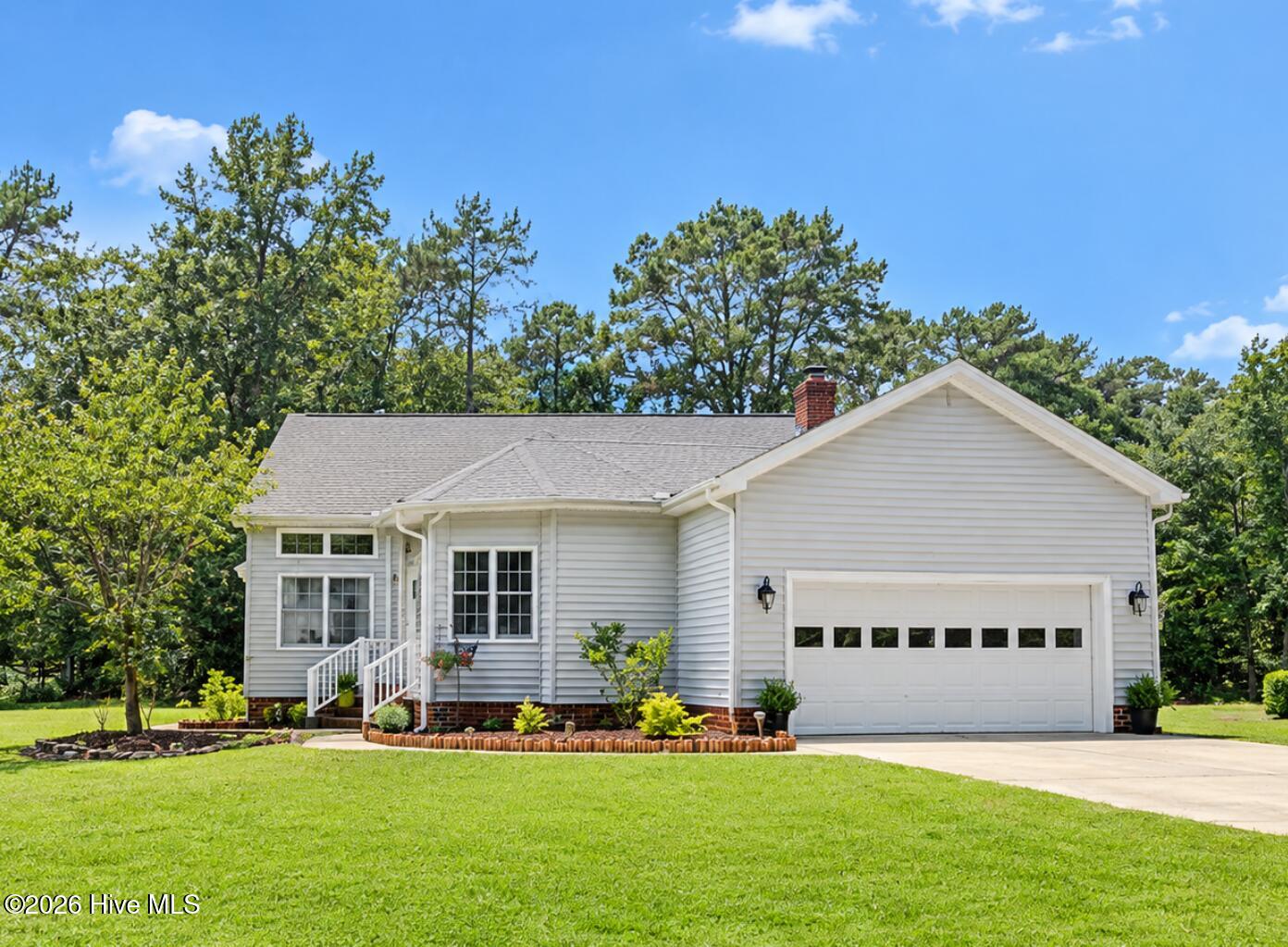 1216 Pine Valley Drive Property Photo 1