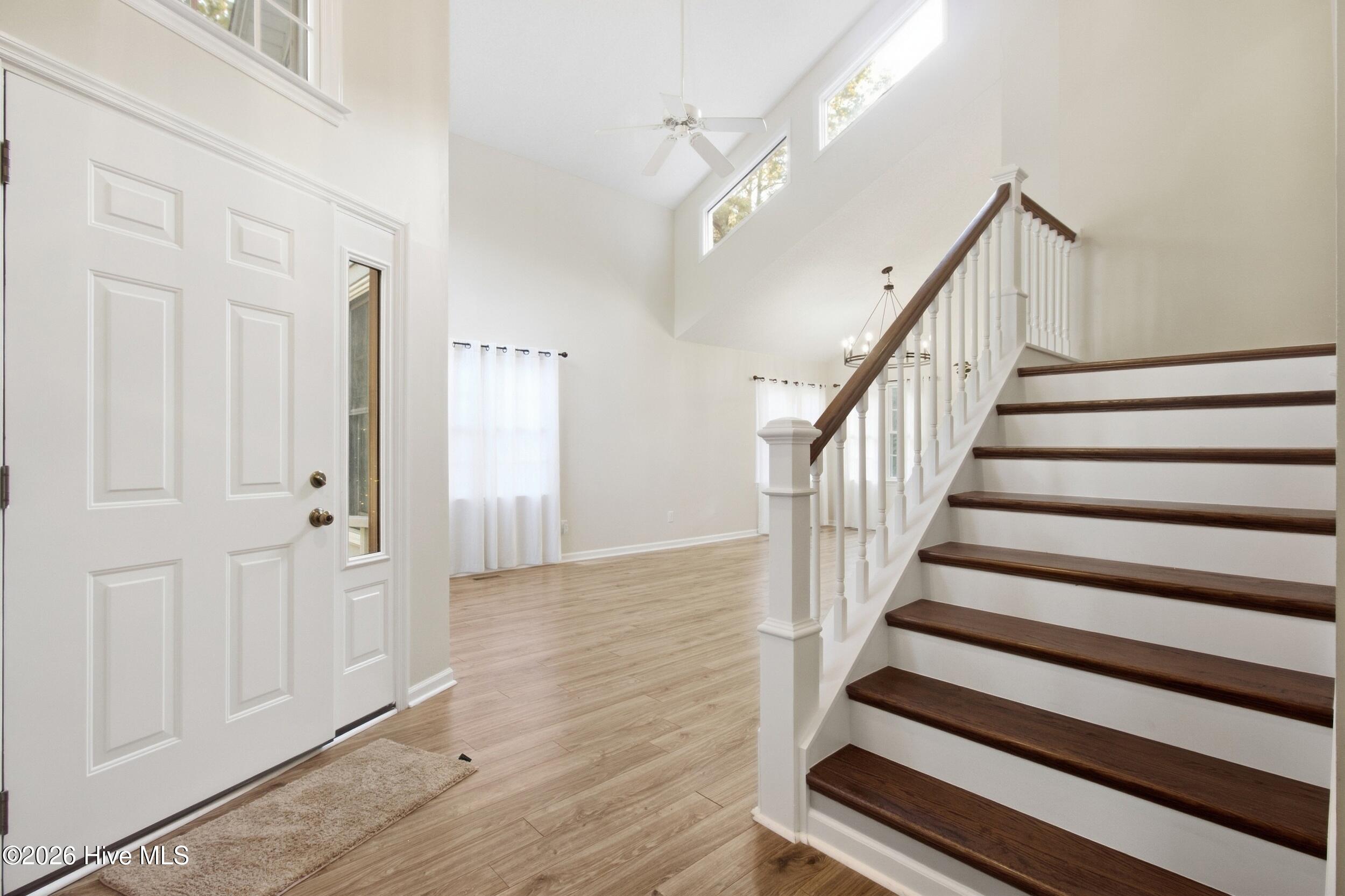 1216 Pine Valley Drive Property Photo 8