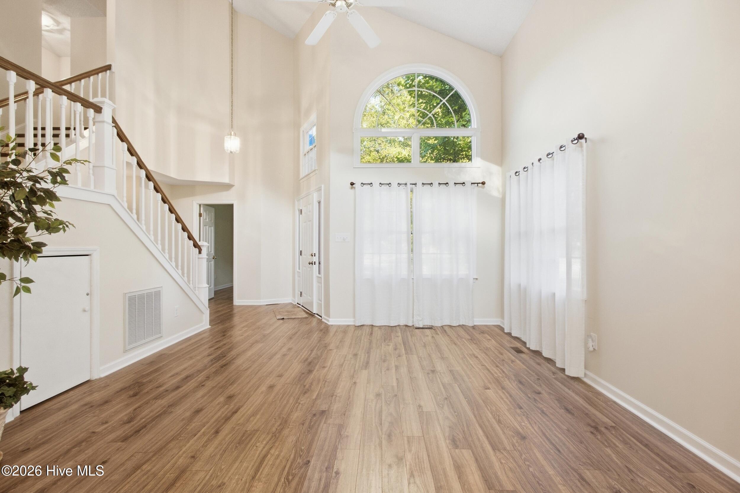 1216 Pine Valley Drive Property Photo 11