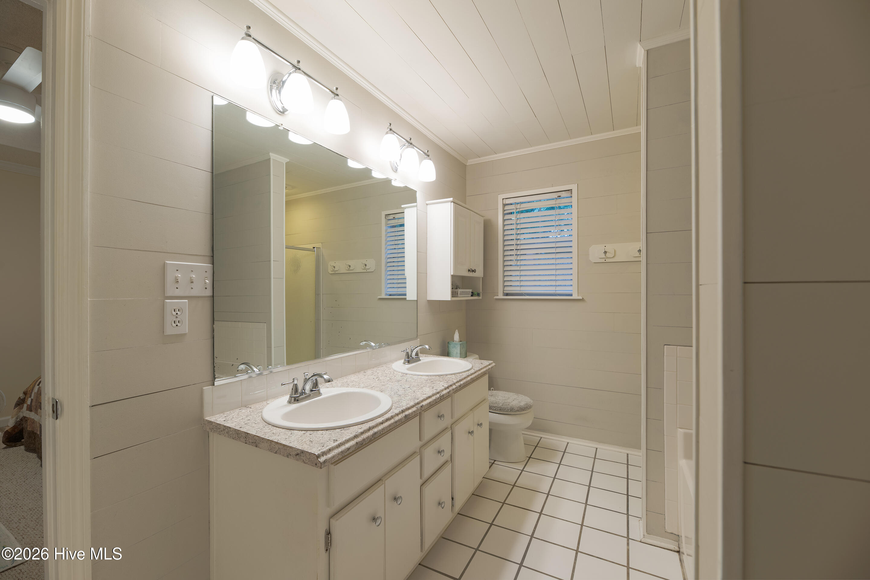 4661 Wellington Court Property Photo 15