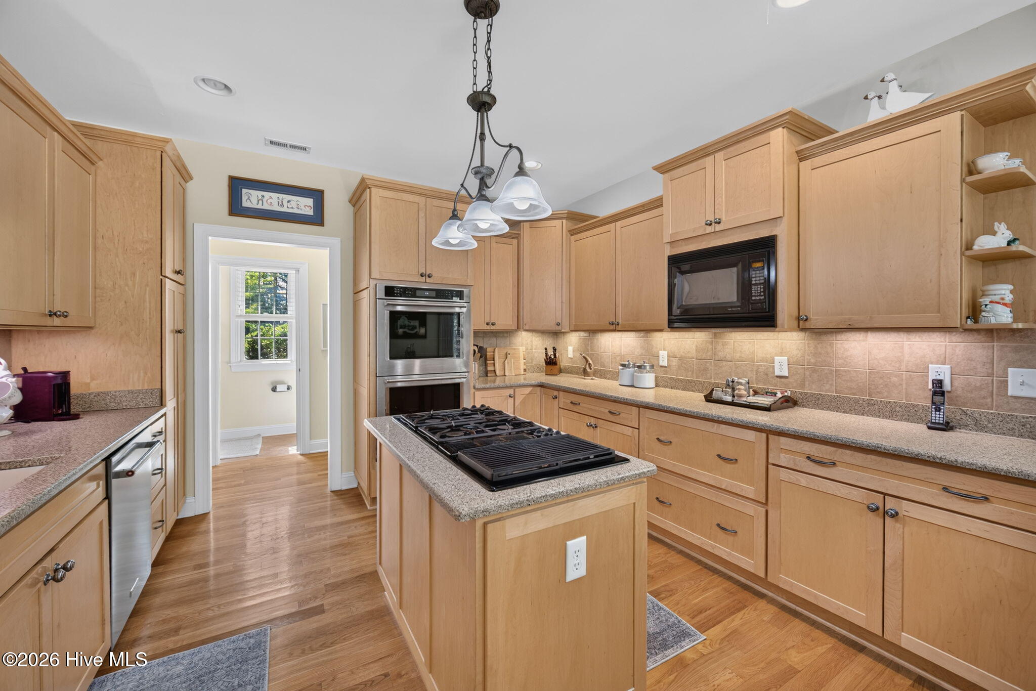 103 Nanthala Court E Property Photo 15