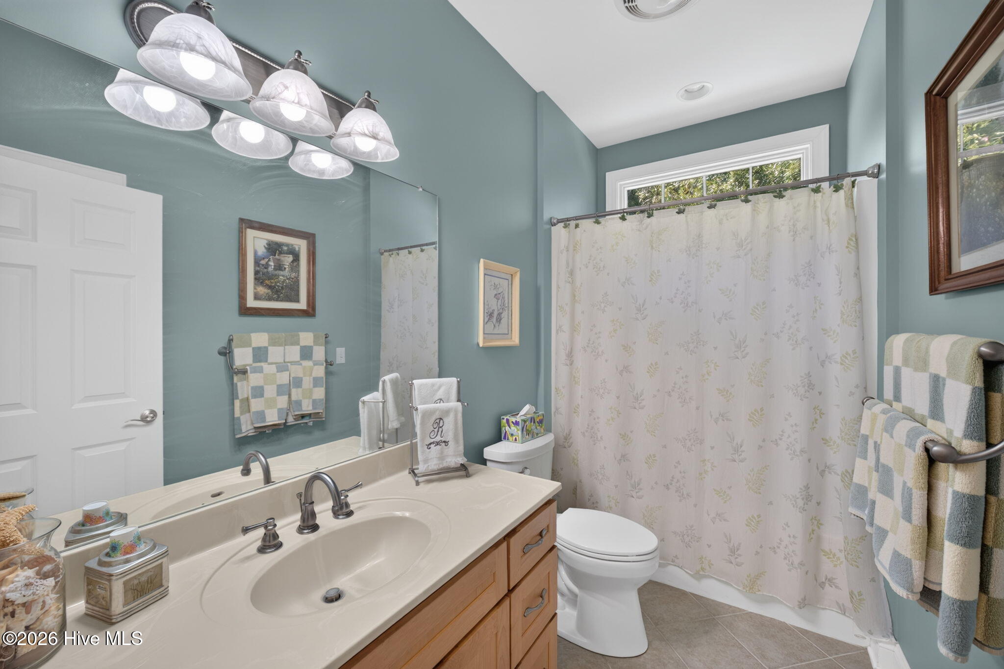 103 Nanthala Court E Property Photo 24