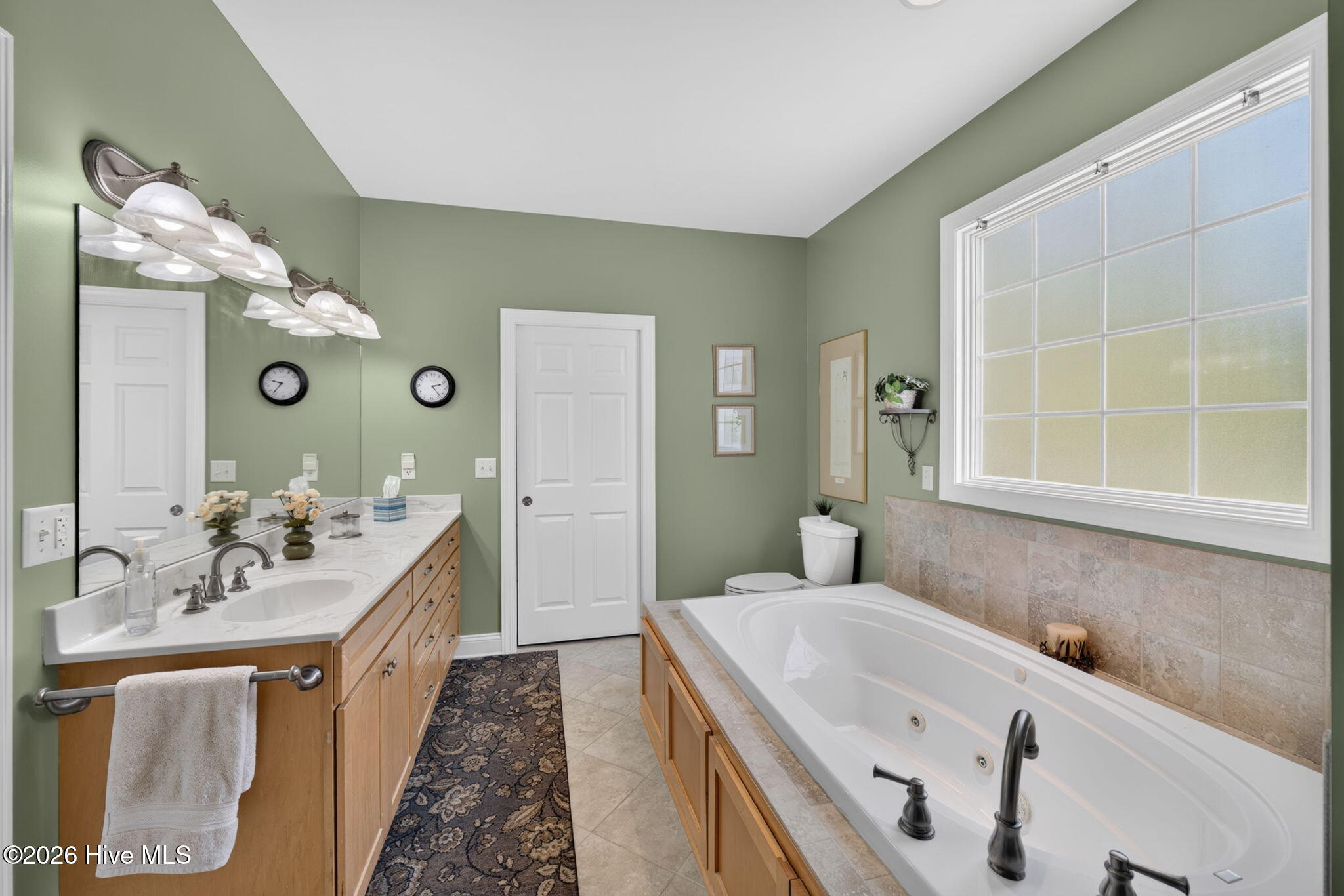 103 Nanthala Court E Property Photo 26