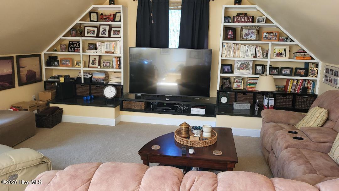 103 Nanthala Court E Property Photo 35