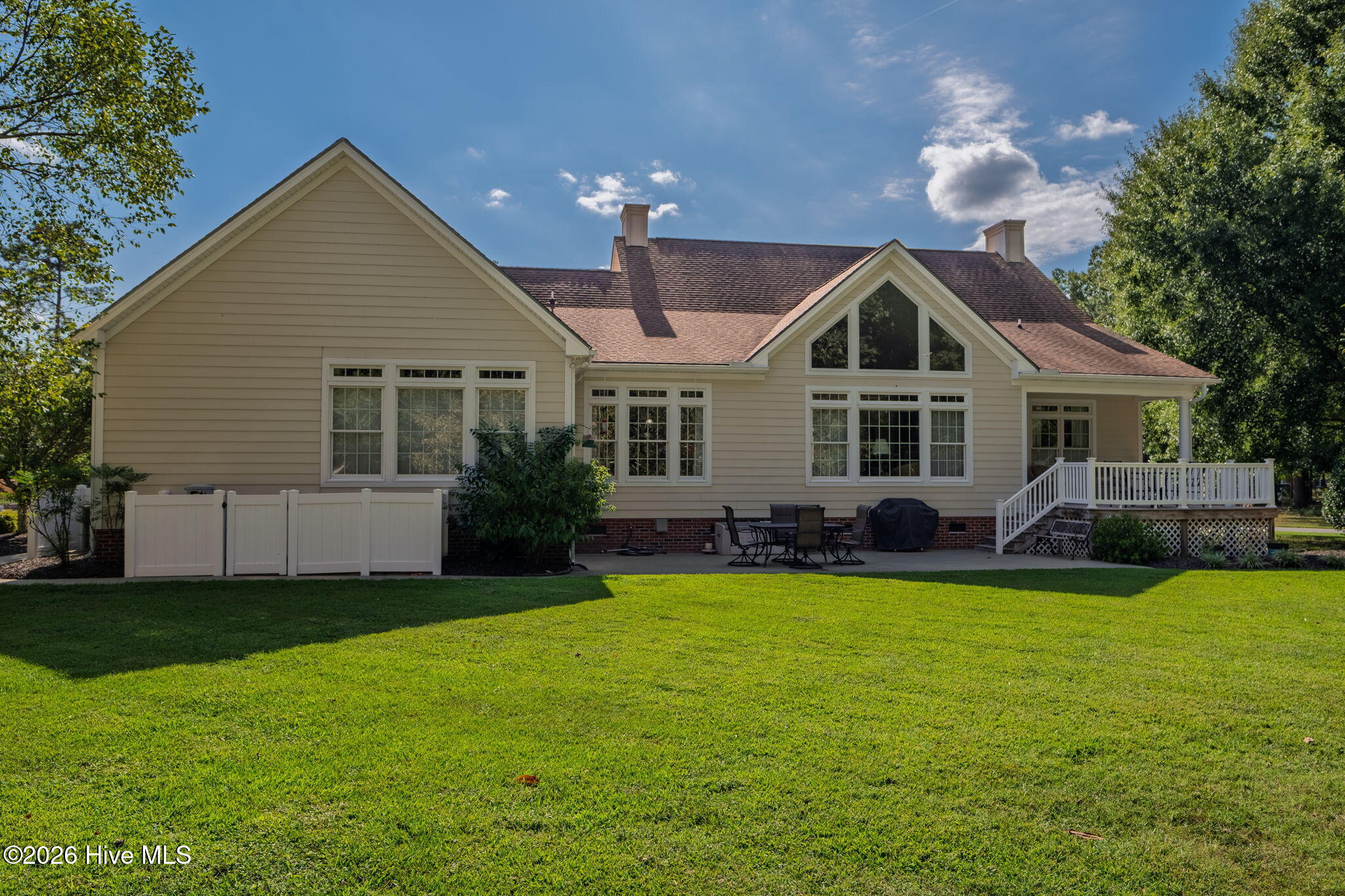 103 Nanthala Court E Property Photo 38