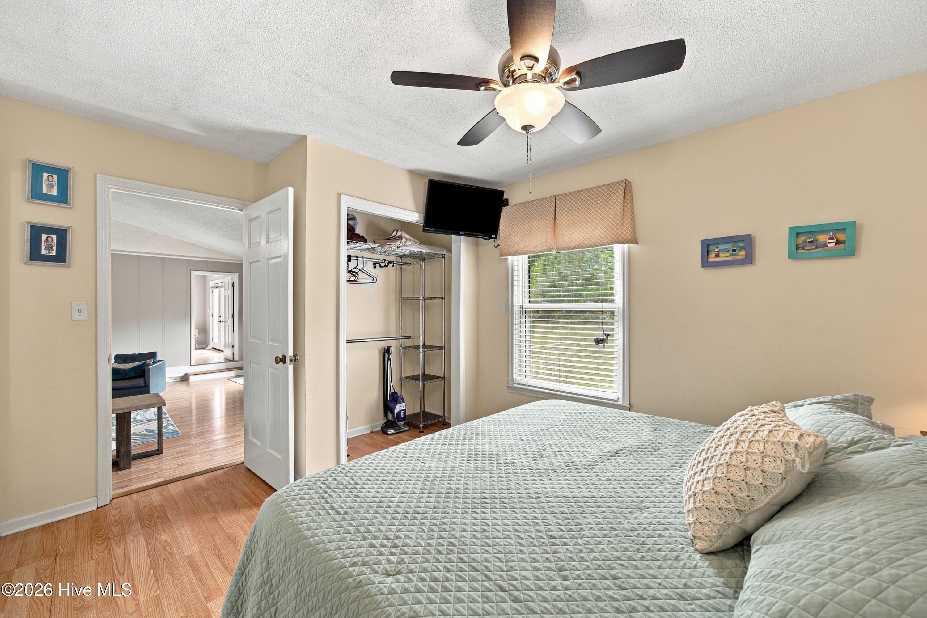 321 Ne 60th Street Property Photo 19