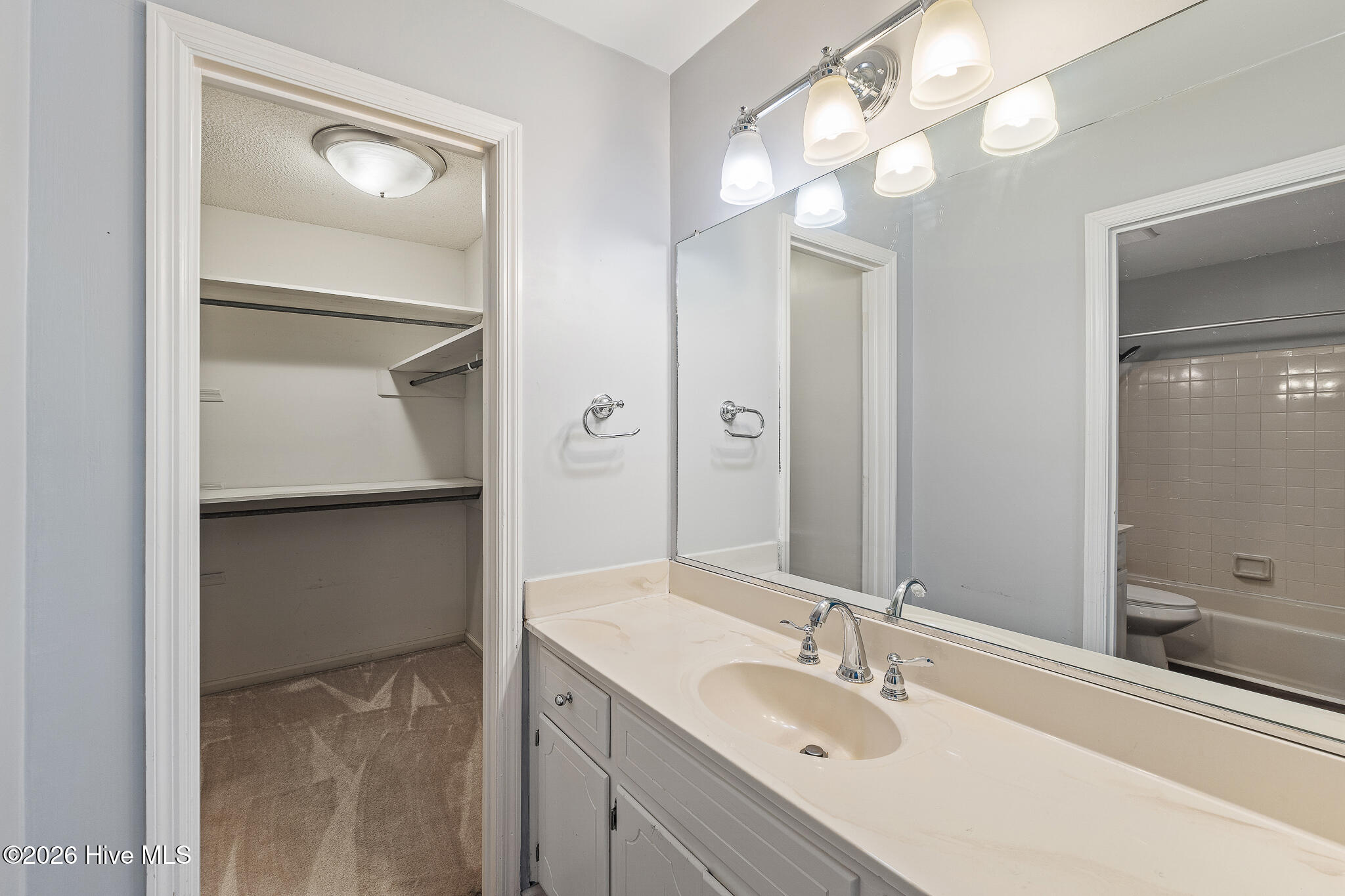 2706 Kipling Drive Property Photo 18