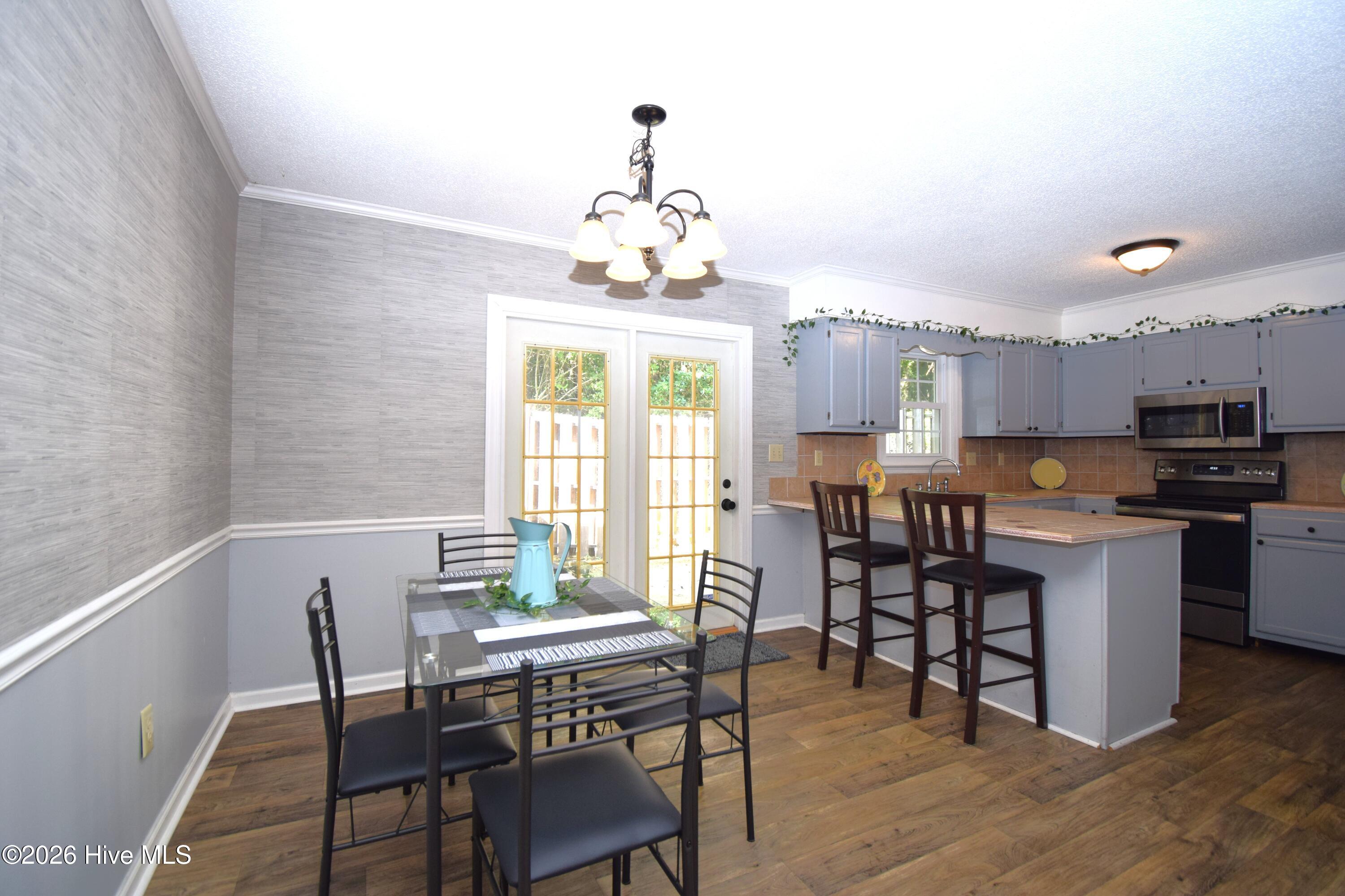 2907 Cedar Creek Road Unit H Property Photo 6