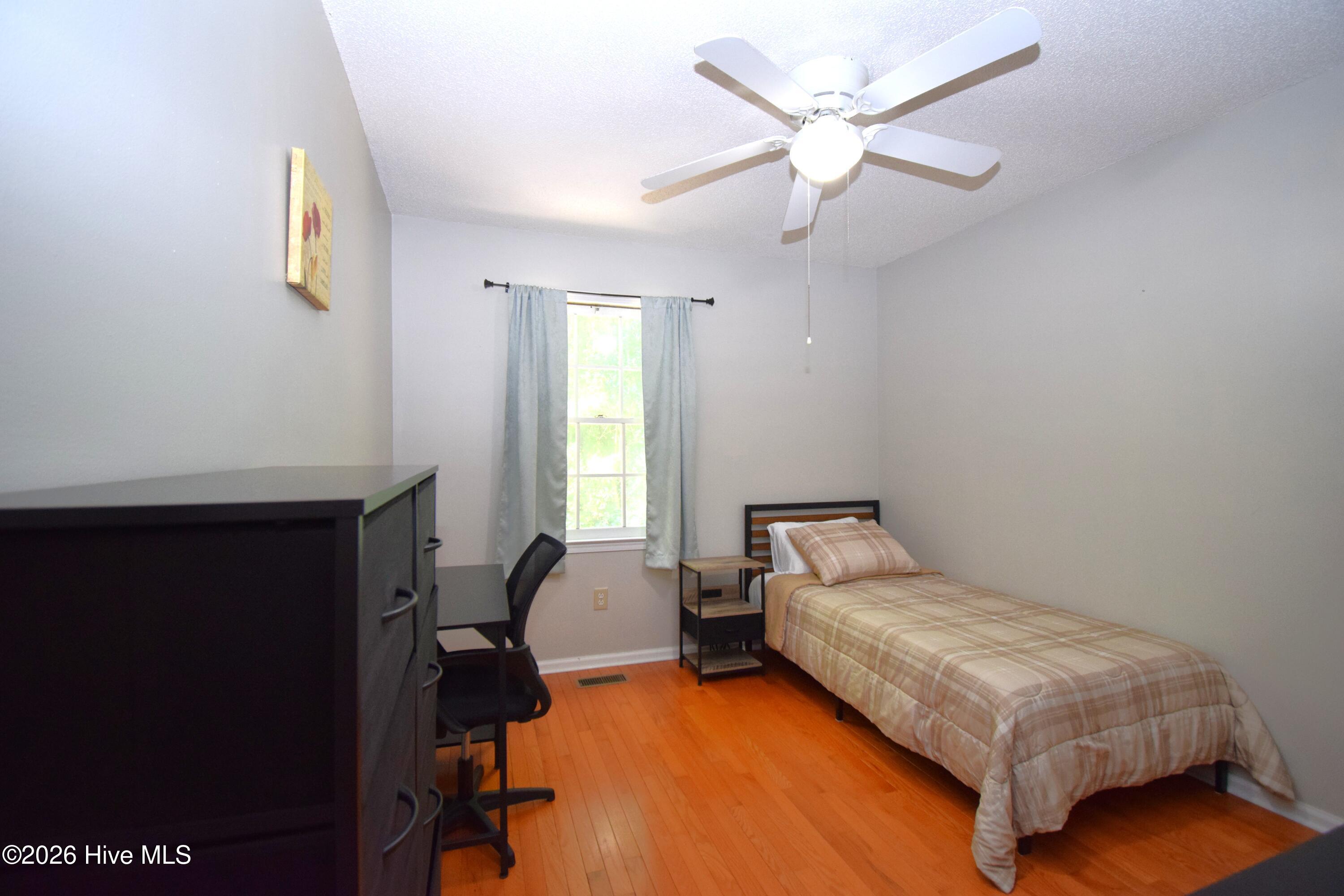 2907 Cedar Creek Road Unit H Property Photo 11