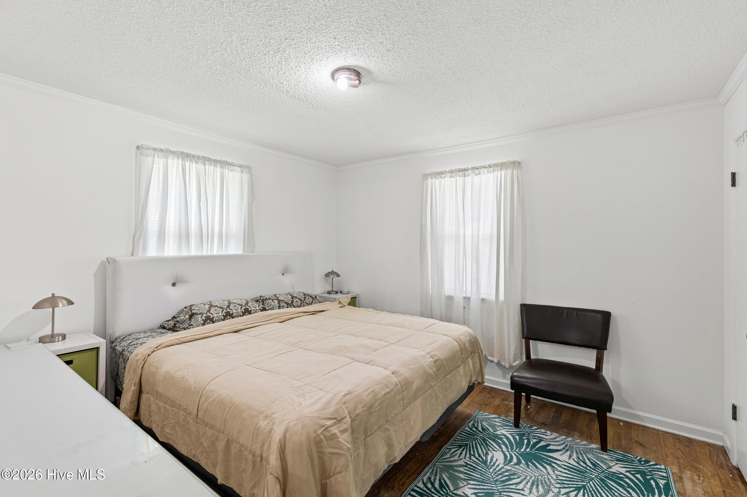 2426 N Carolina Avenue Property Photo 6