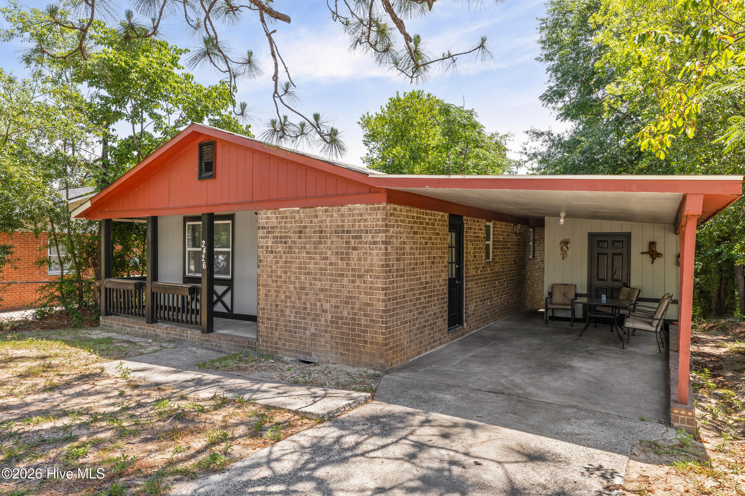 2426 N Carolina Avenue Property Photo 11