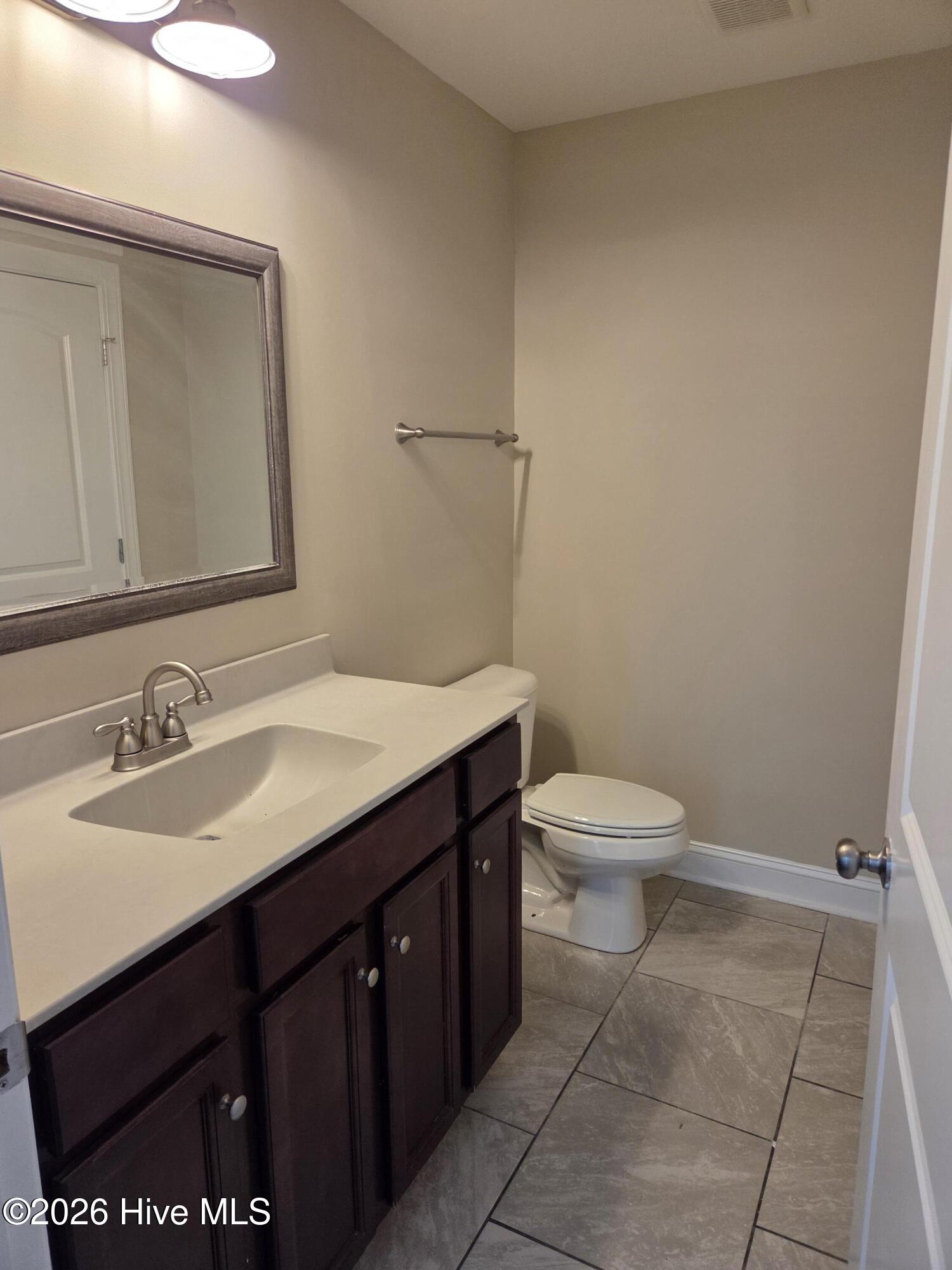500 Hillshade Court B Property Photo 3