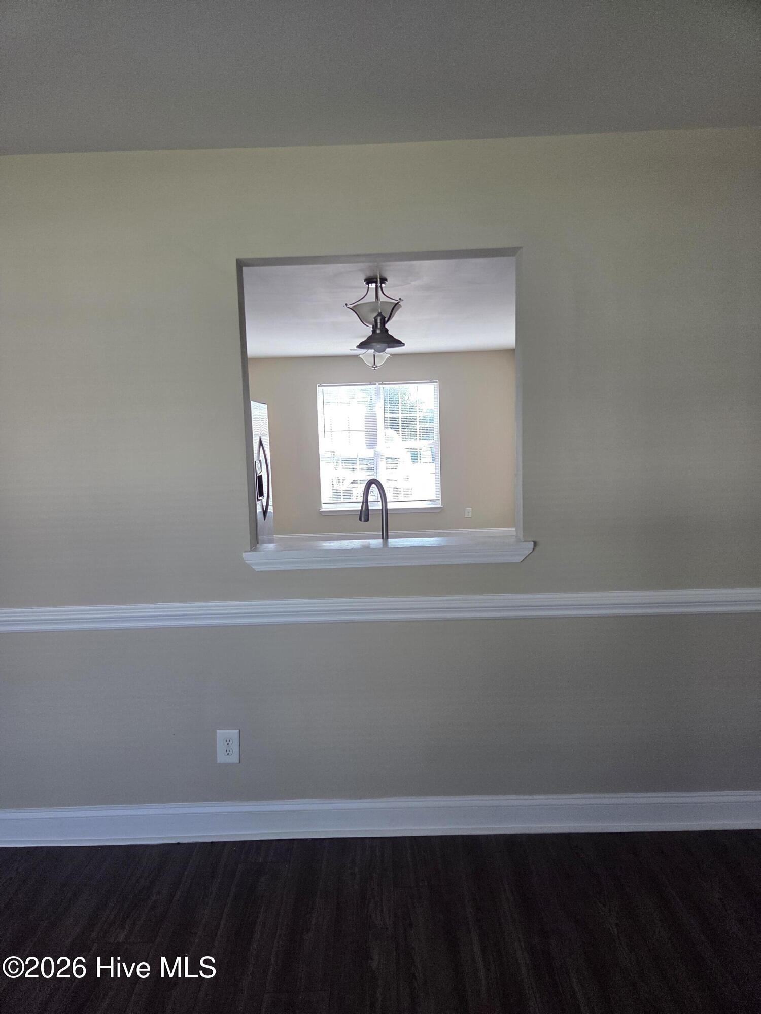 500 Hillshade Court B Property Photo 12