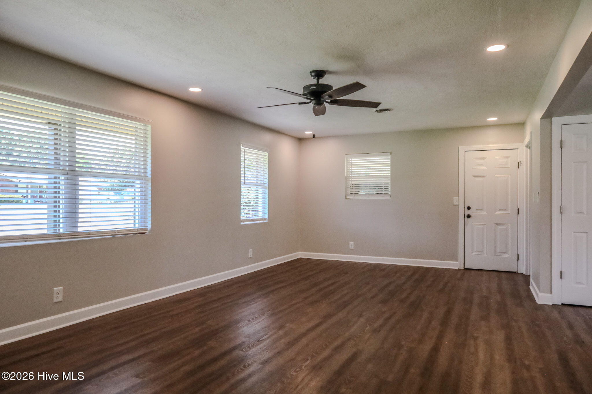 312 Merrymont Drive Property Photo 12