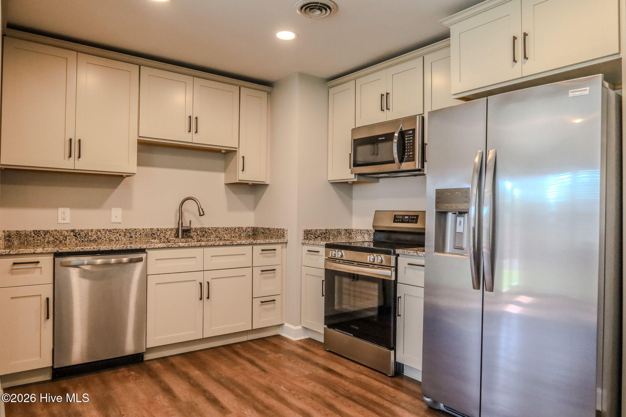 312 Merrymont Drive Property Photo 15