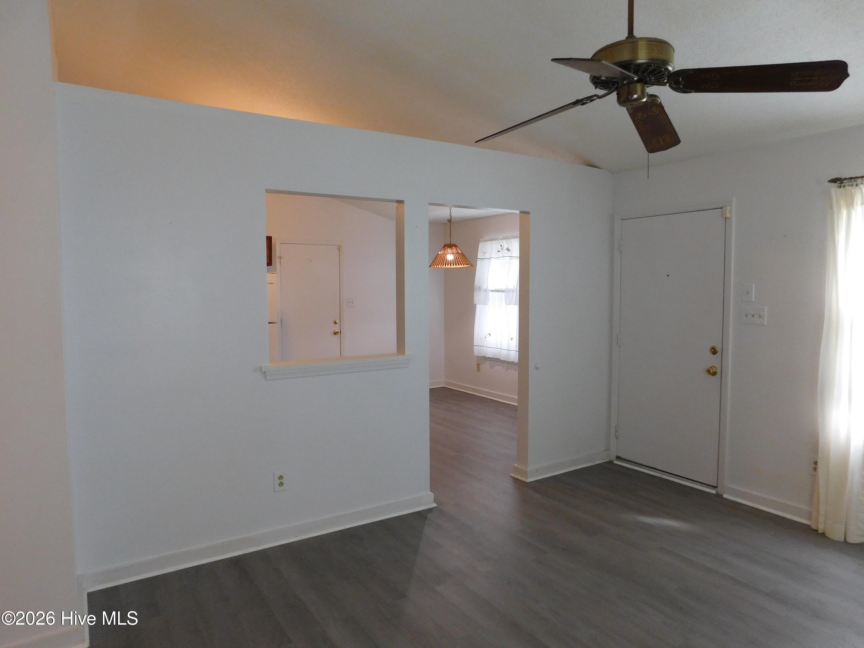 3611 Windy Trail Property Photo 4