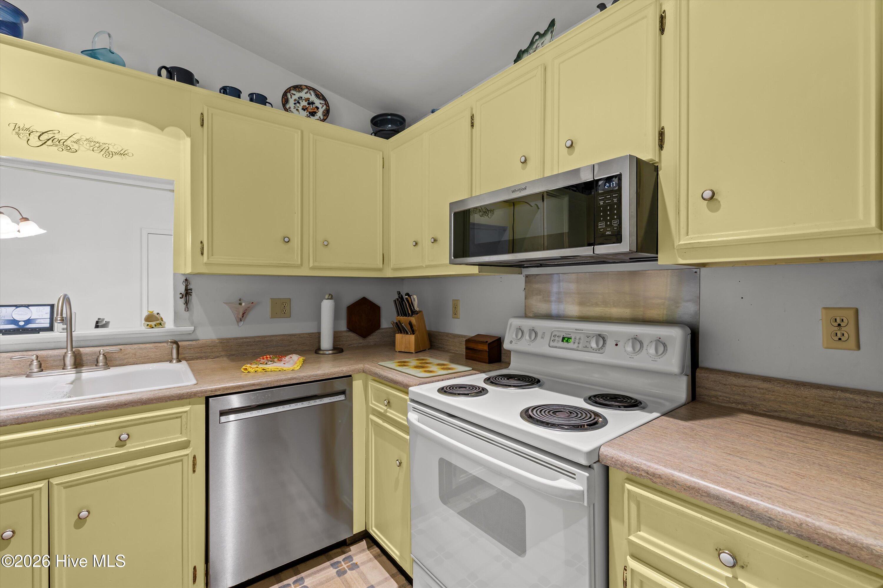 3672 Marlboro Court Property Photo 16