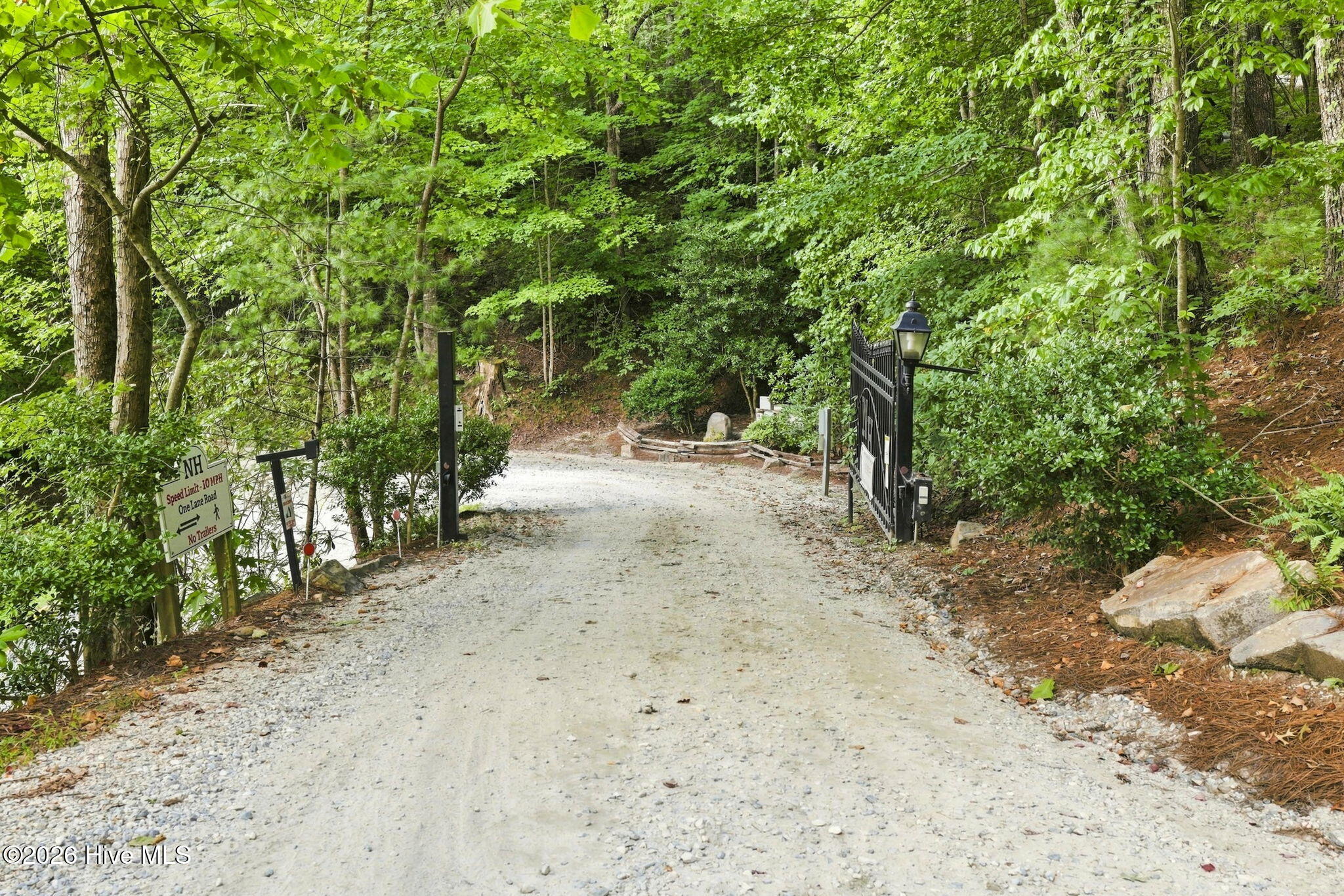 18 Lakeshore Drive Property Photo 21