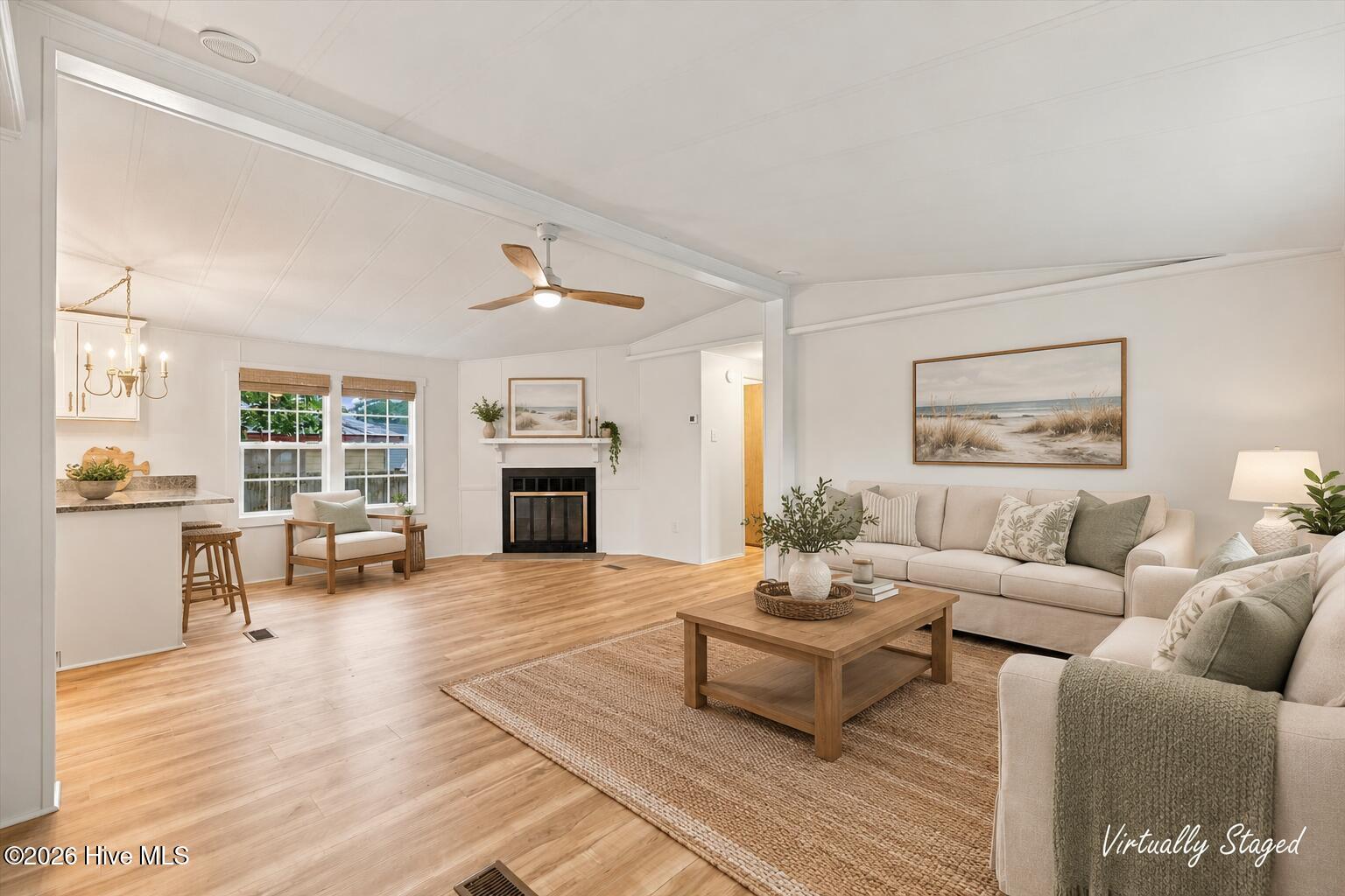 621 Harbor Drive Se Property Photo 6